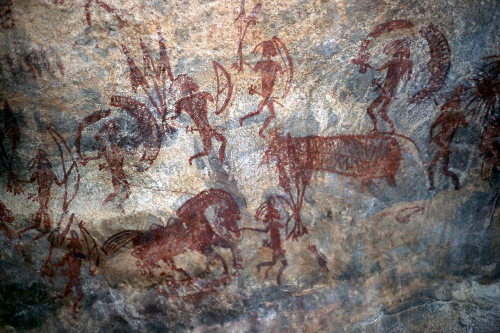 Les peintures rupestres de la Cueva Huenul en Argentine sont plus anciennes qu'on ne le pensait
