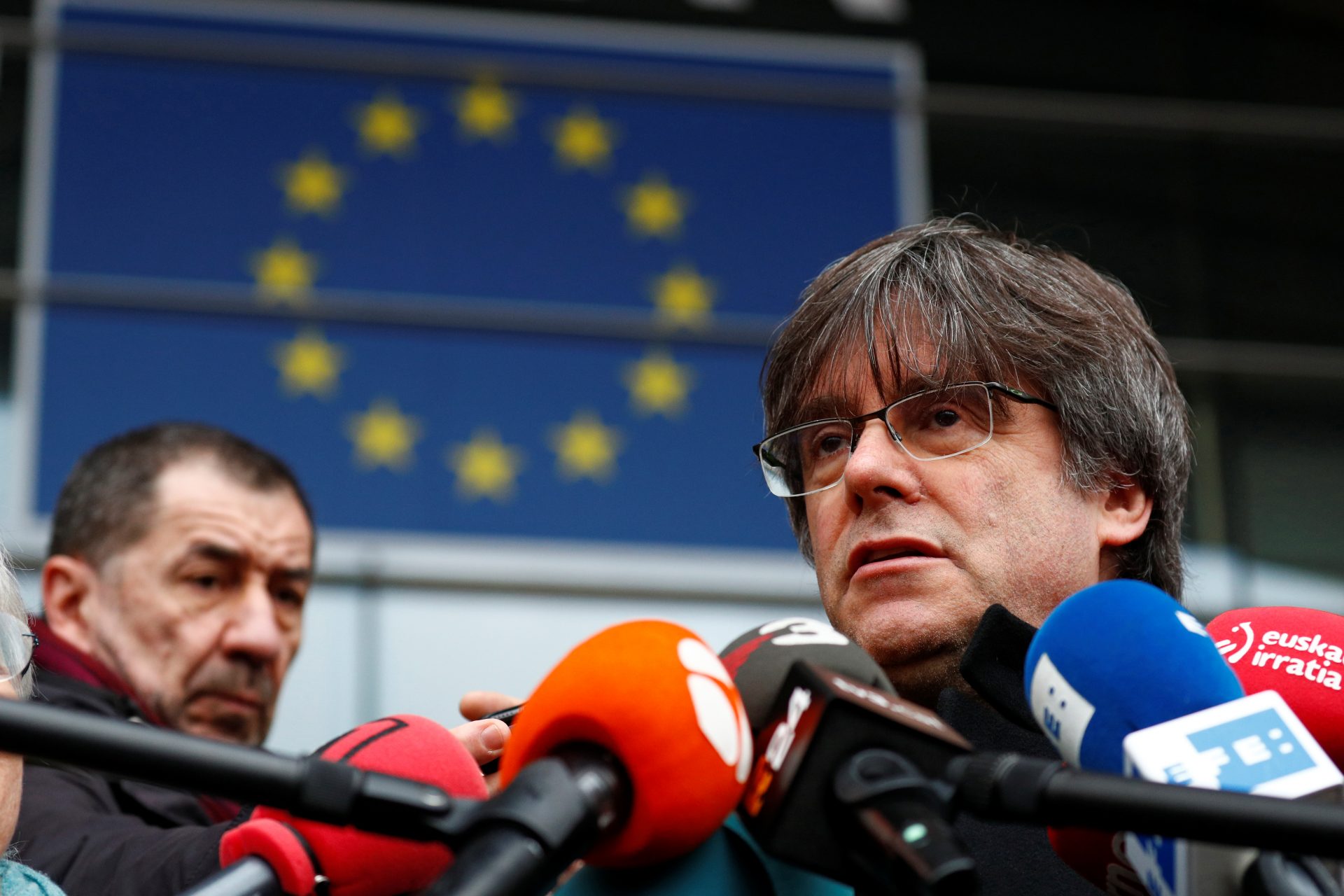 Casi imposible detener a Puigdemont