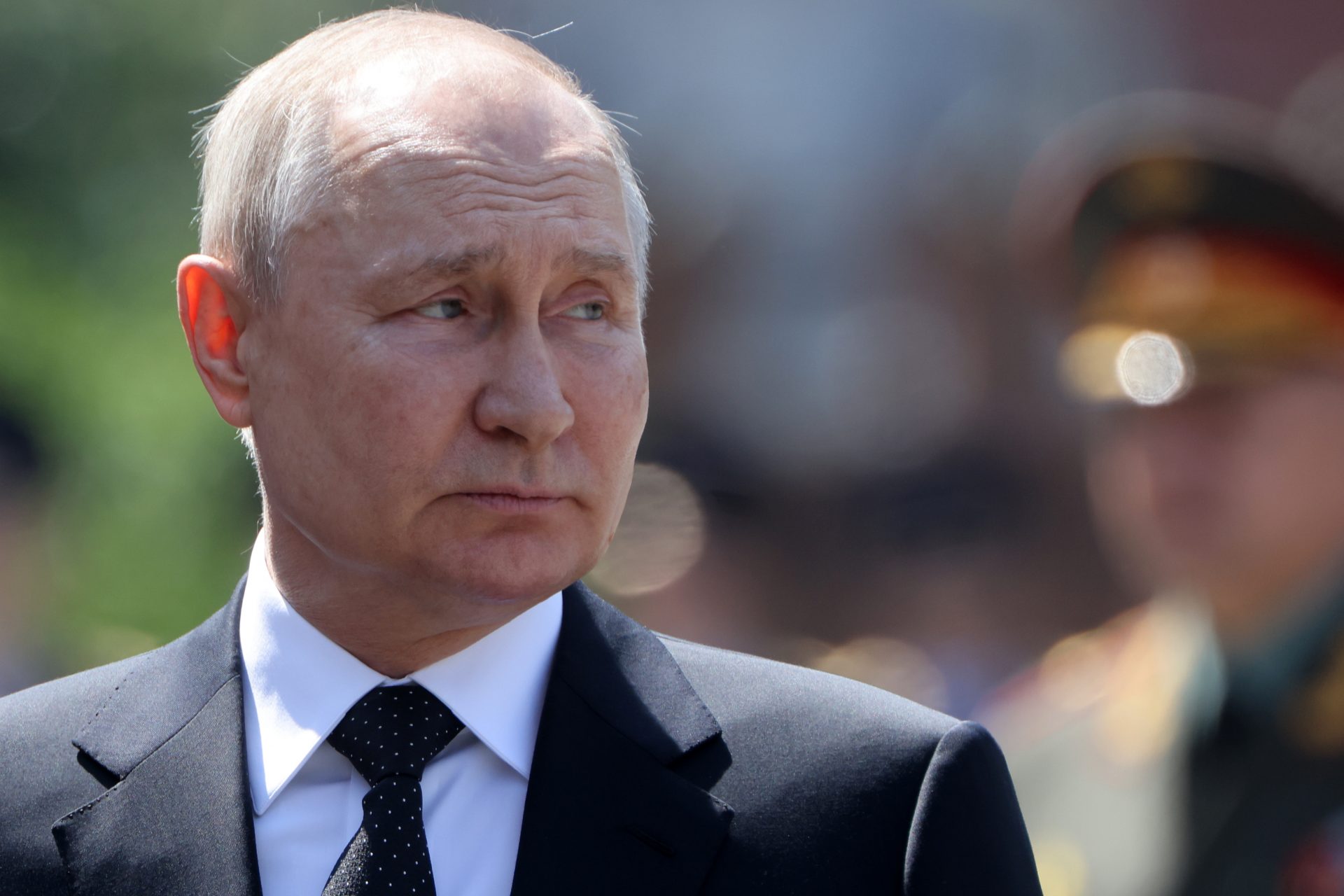 Putin is digging Russia into economic disaster