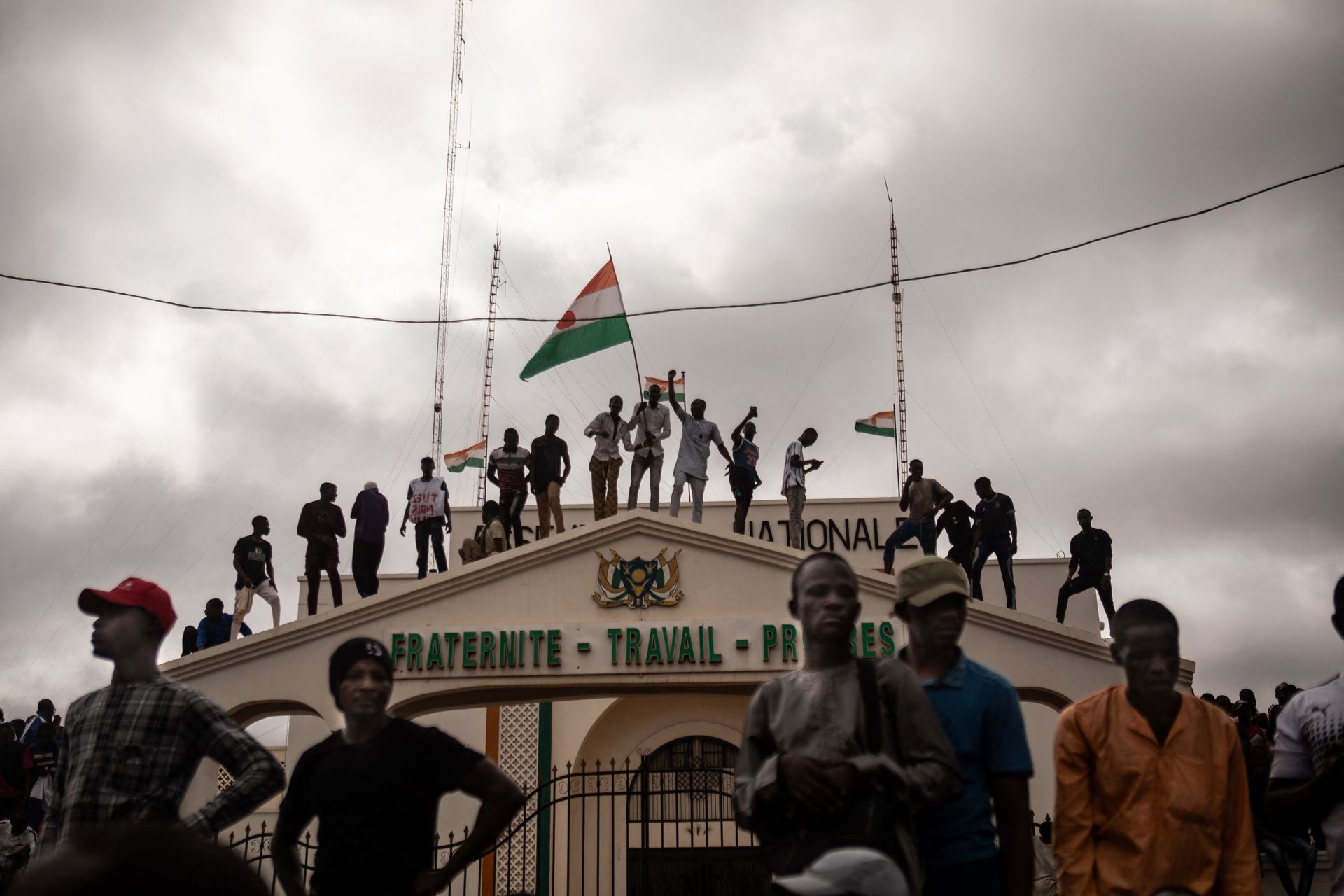 Des élections dans une Afrique en proie aux coups d'État 