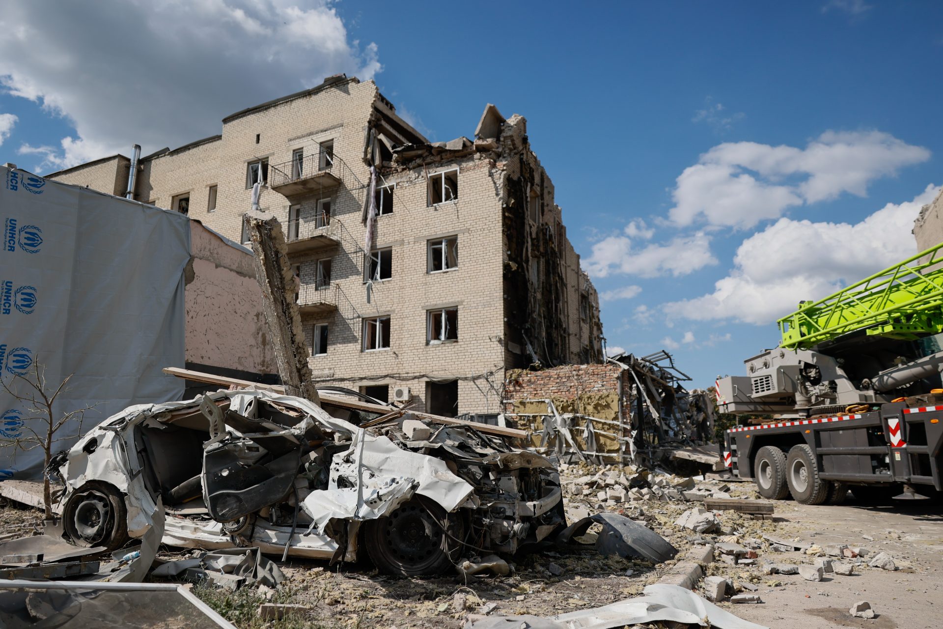 Cientos de miles de edificios destruidos 