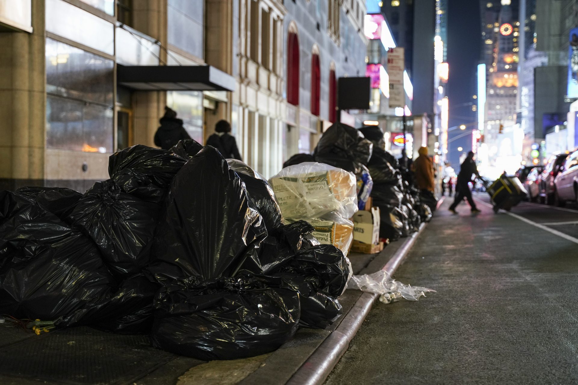 Demasiadas bolsas de basura en las calles