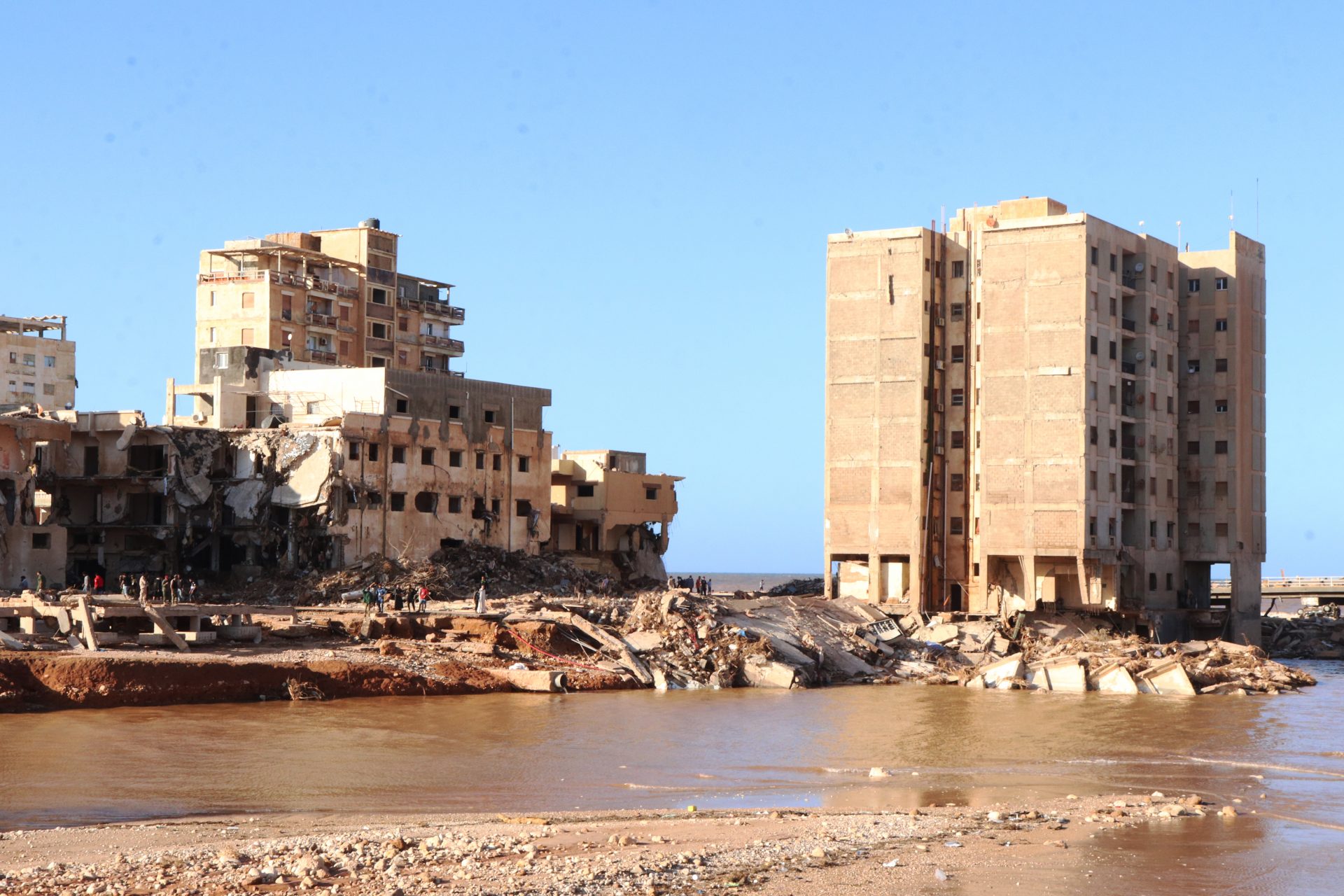 Libya: 10,000 could be dead as floods wipe out entire neighborhoods