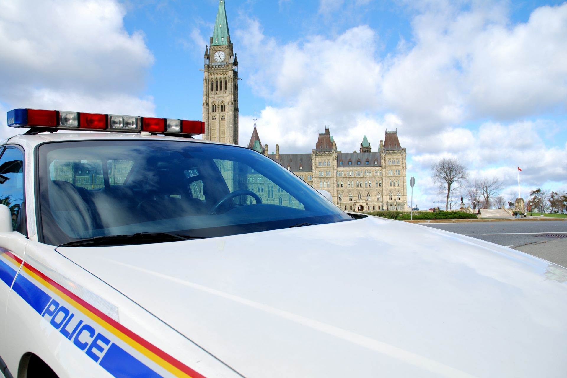 No arrests in shooting that killed two, injured six in Ottawa, Canada