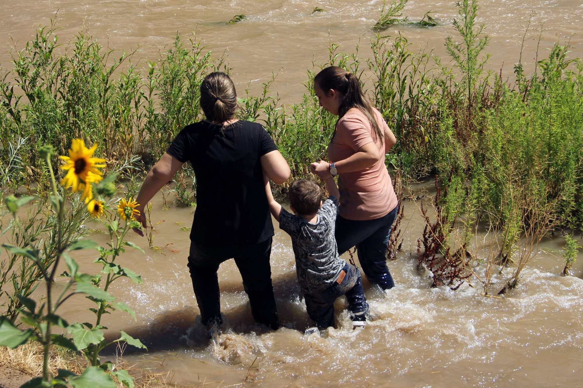 Cientos de niños