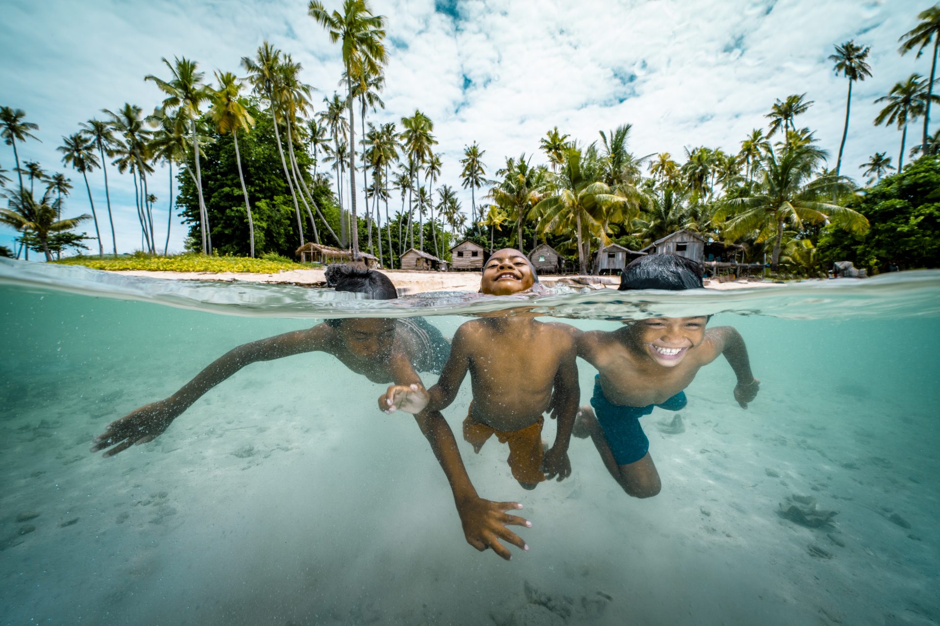 The Bajau, these people have a genetic mutation allowing them to live in the sea!