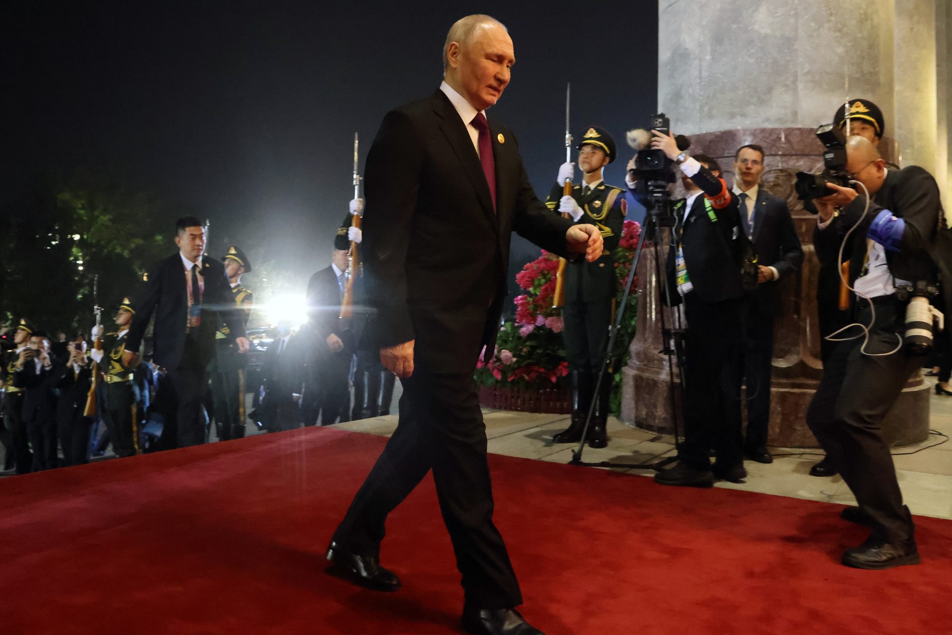 Putin’s gait was all wrong 