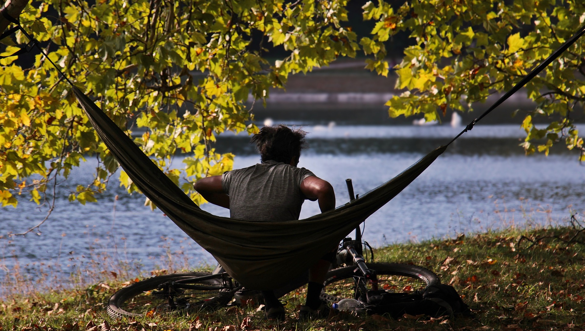 Verlängerter Altweibersommer