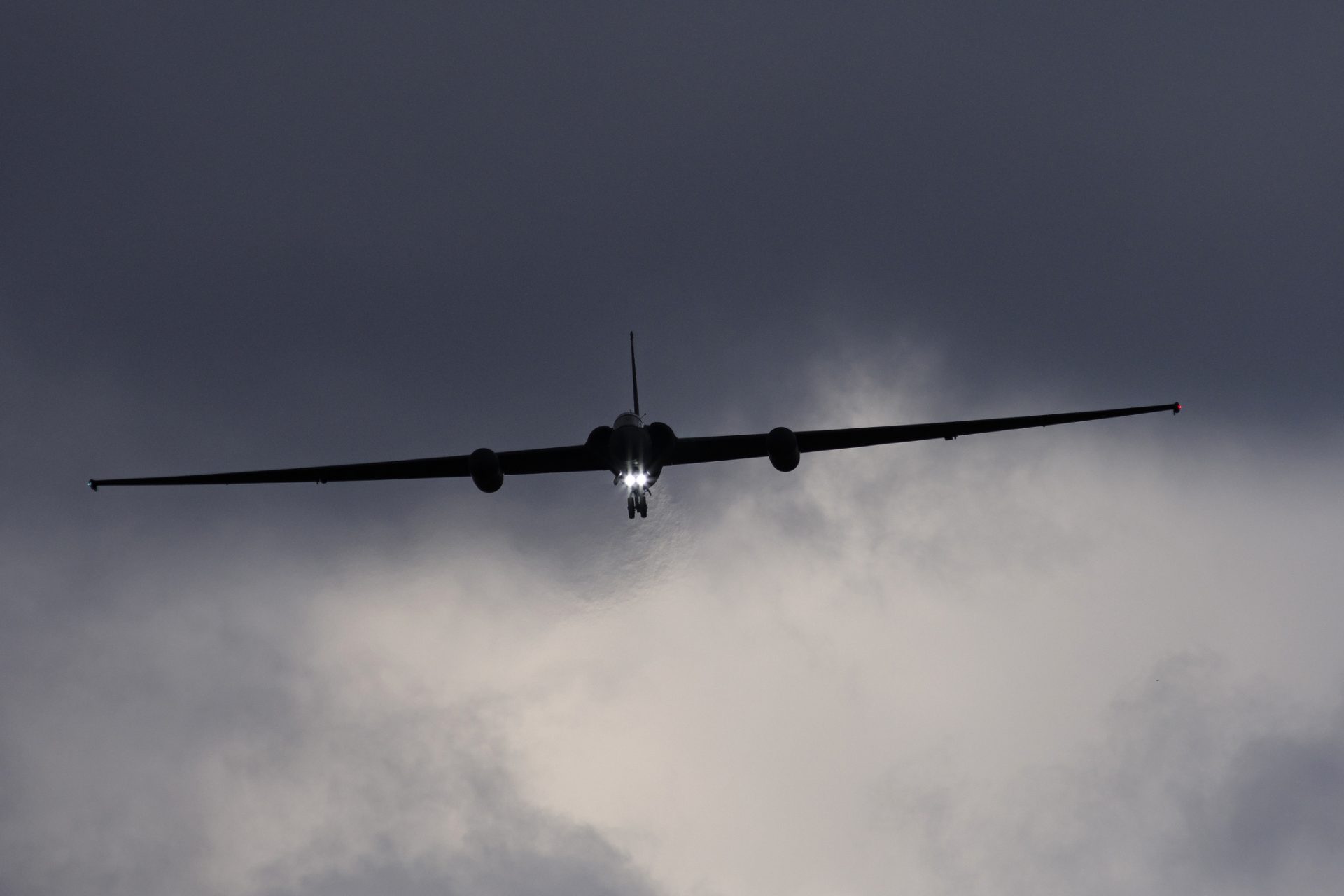 Russia might deploy a Soviet-era spy plane over Ukraine