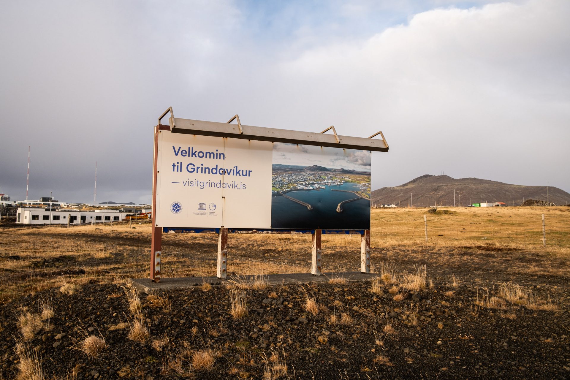 Wir verlassen Grindavik