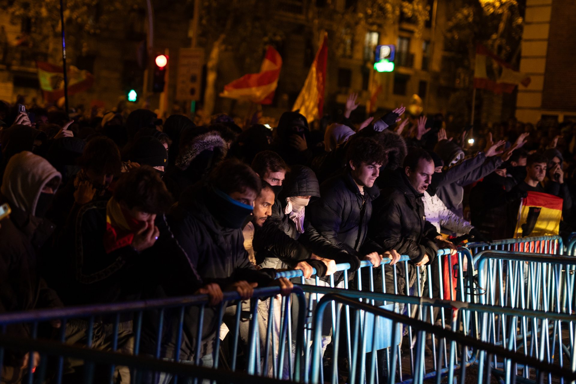 La politique sous haute tension