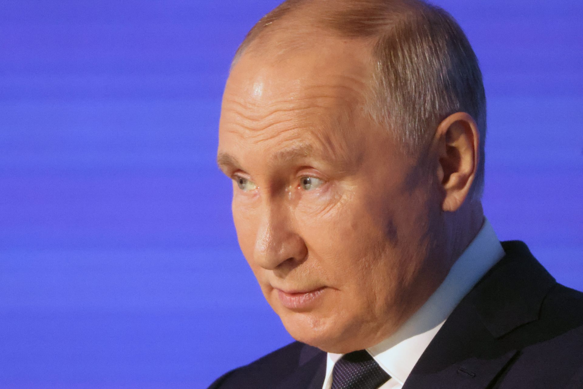 Poetin probeert opnieuw de NAVO te destabiliseren