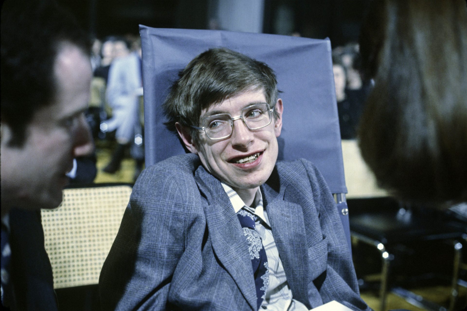 Los vaticinios que hizo Stephen Hawking sobre el fin del mundo