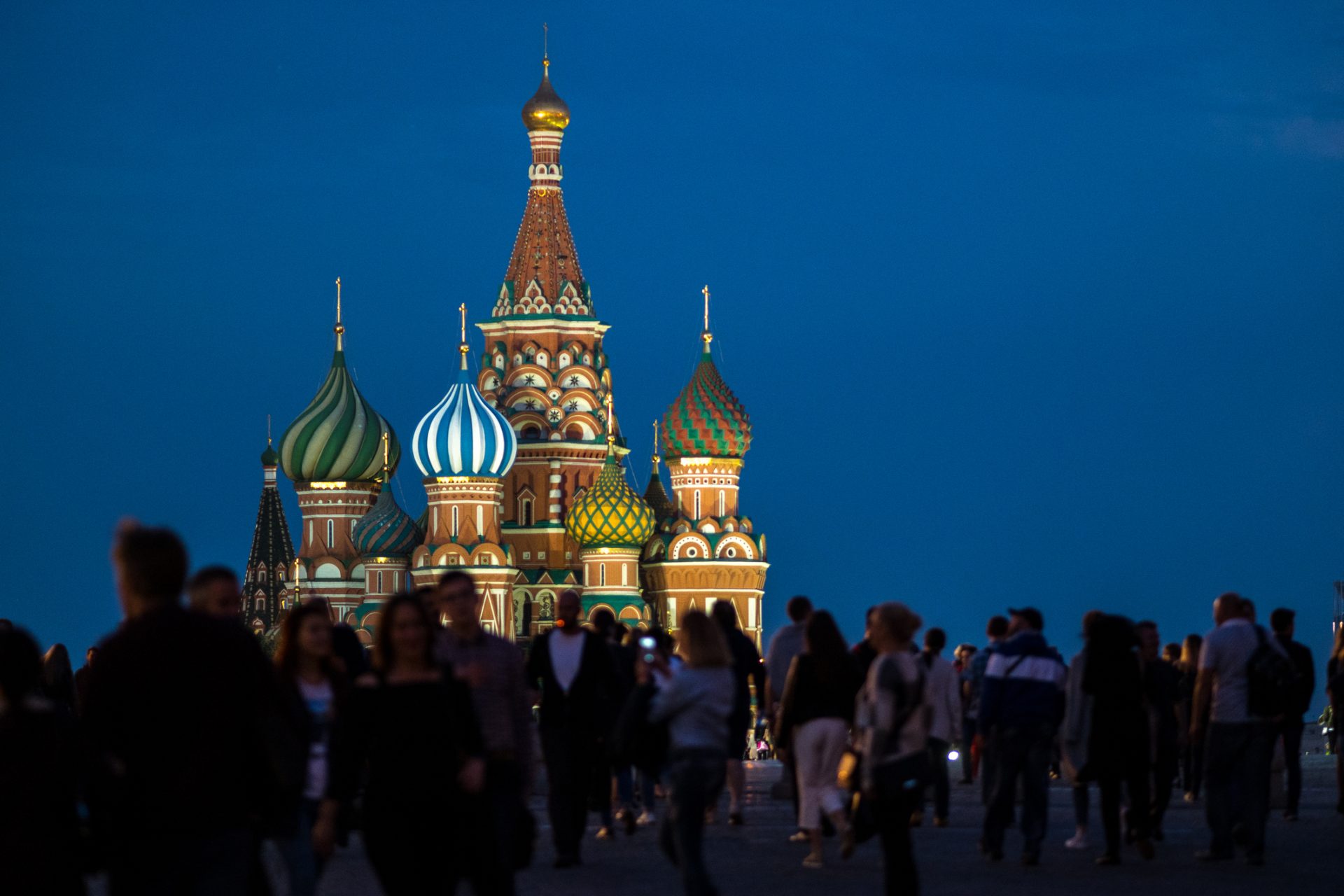 Opiniepeiling: bijna helft Russen wil dat Poetin vrede sluit