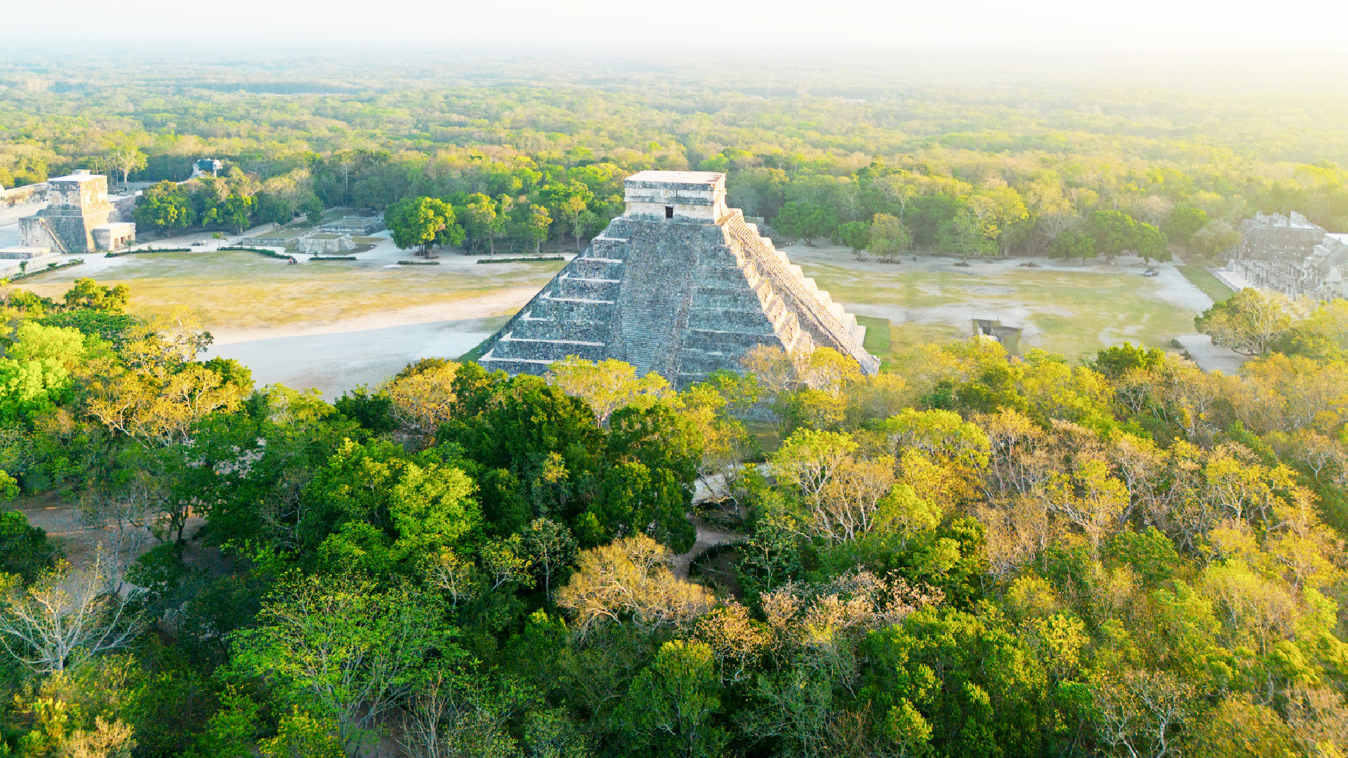 El encanto de Chichén Itzá atrae a millones de turistas