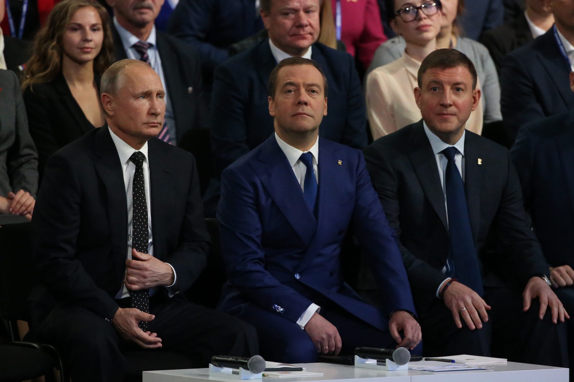 Medvedev heeft tal van dreigementen uitgesproken
