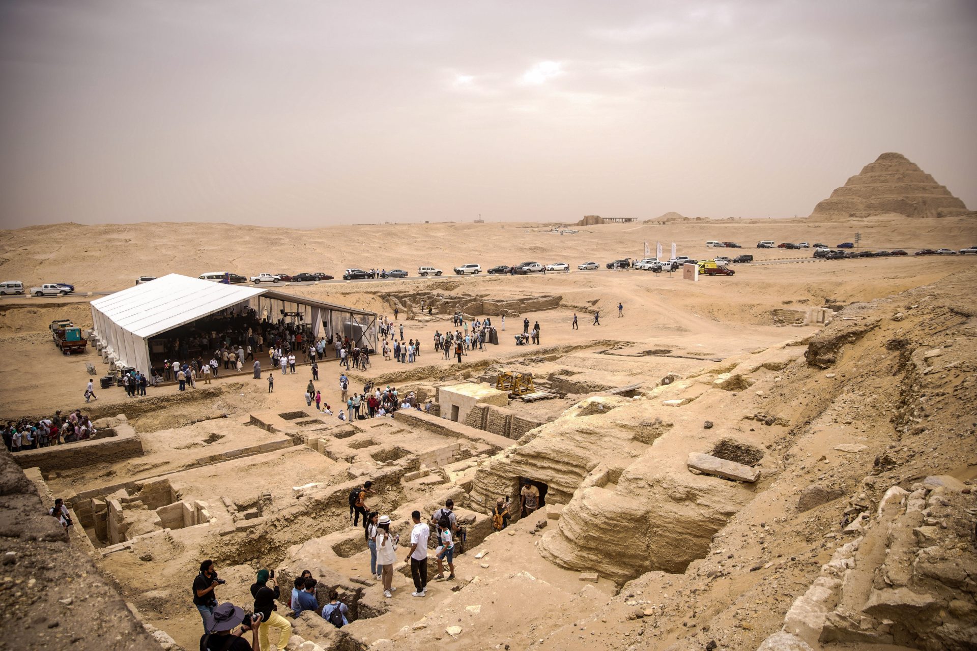 Uma recente descoberta reveladora em Saqqara 