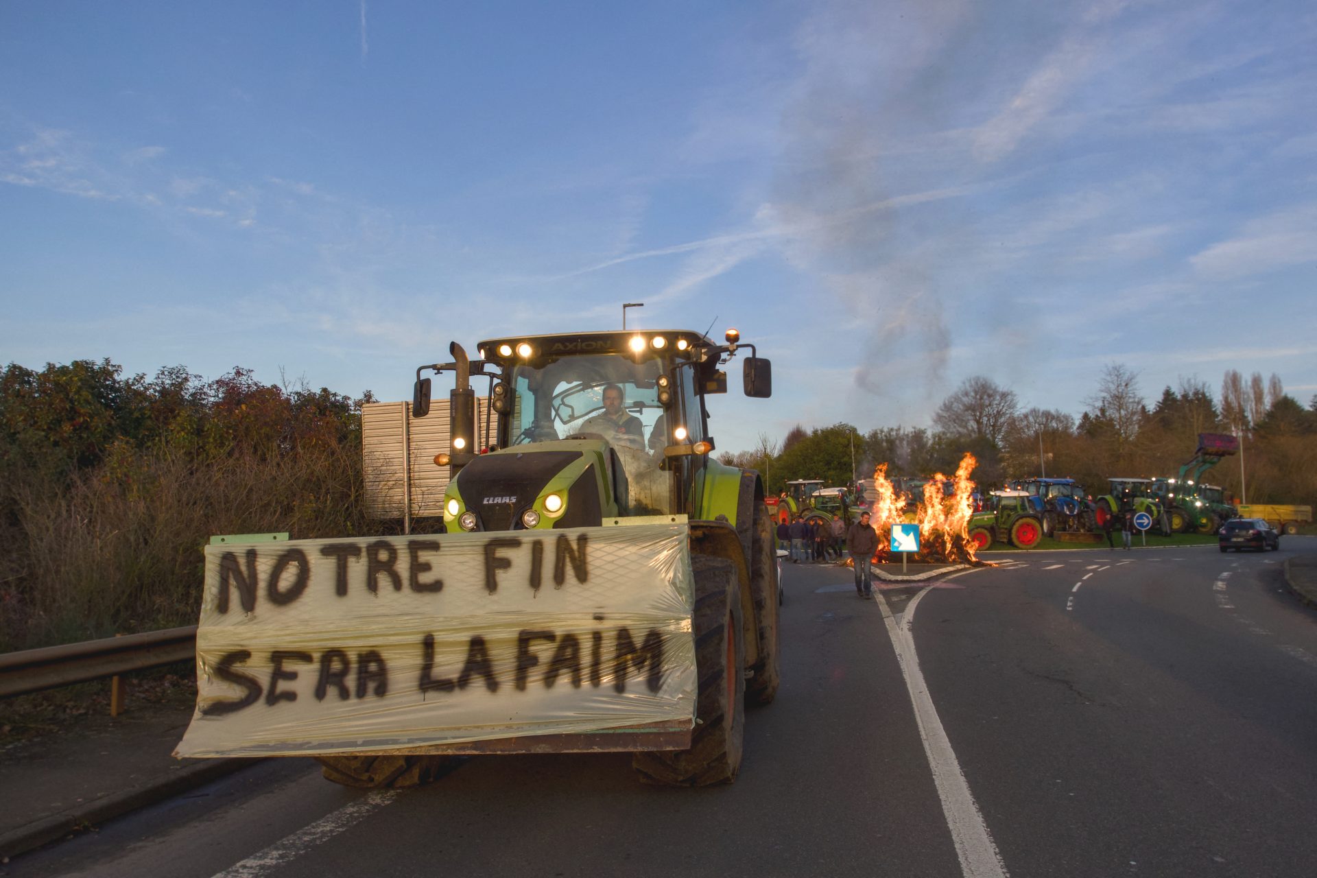 Landwirte gegen Städter: der Kampf, der Europa in Brand setzt