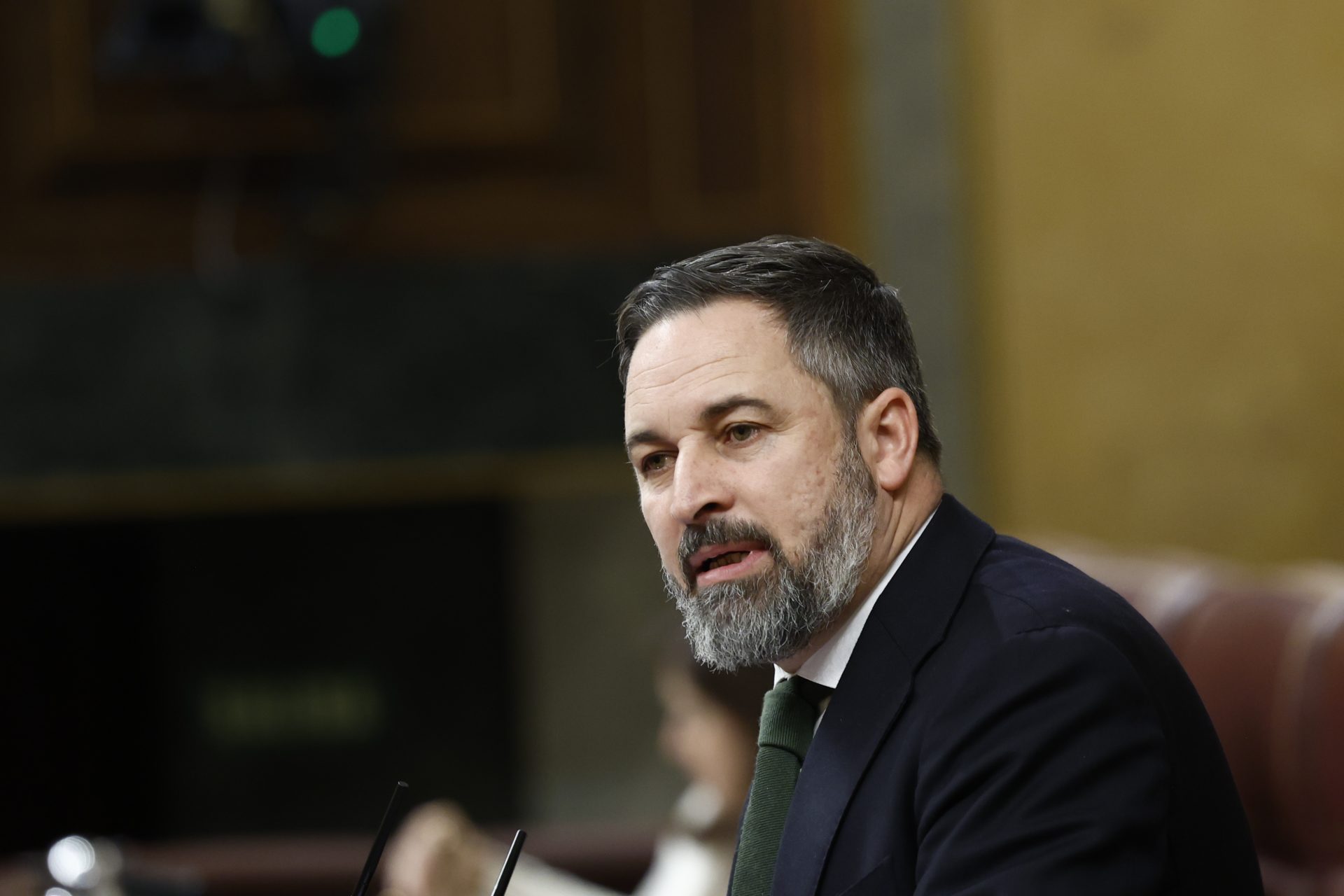 Abascal contra Feijóo