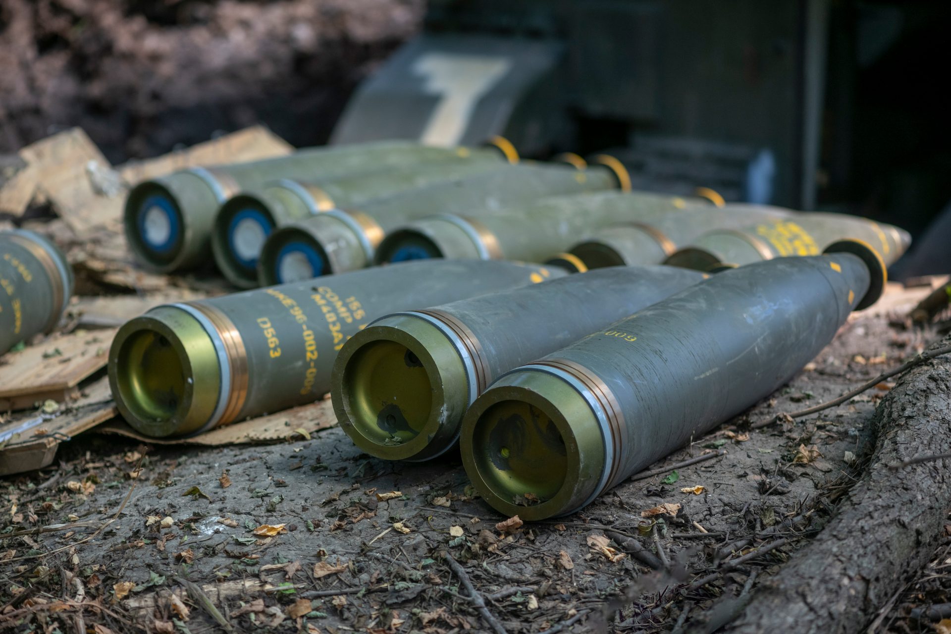 Russia and Ukraine are suffering from major ammunition issues