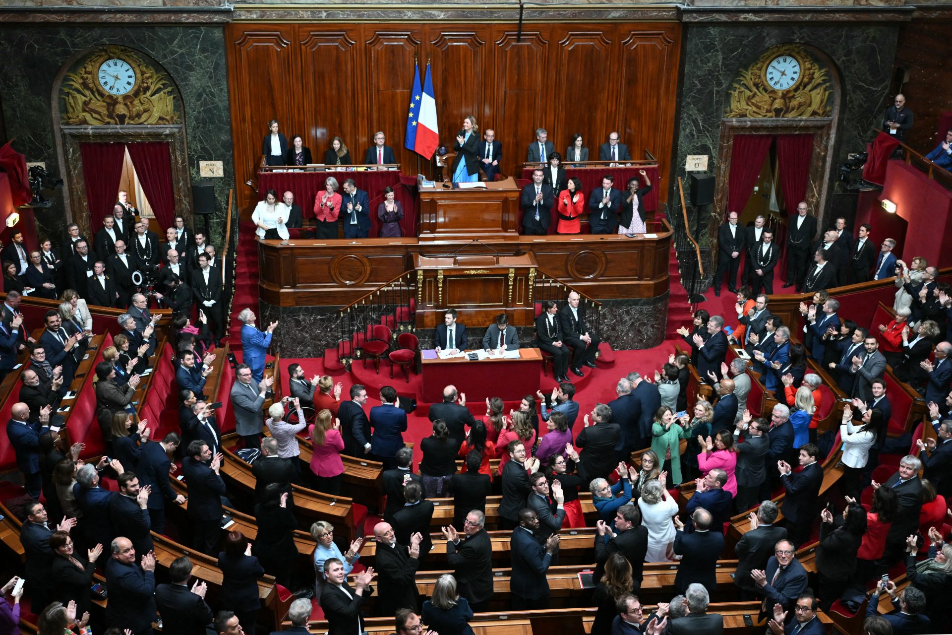 France, first country in the world to make abortion a constitutional right