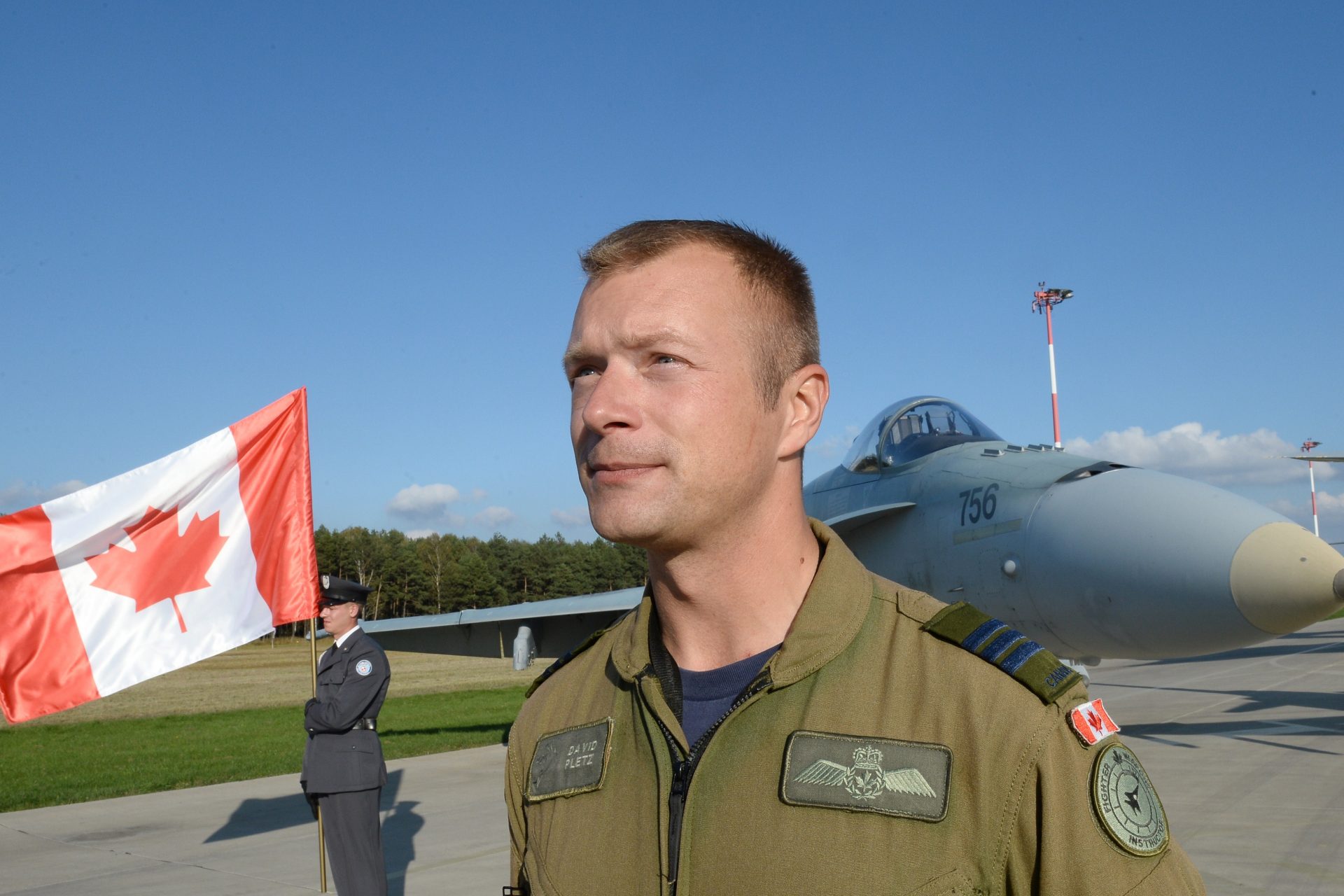 Les coupes budgétaires en tout genre nuisent à l'armée 