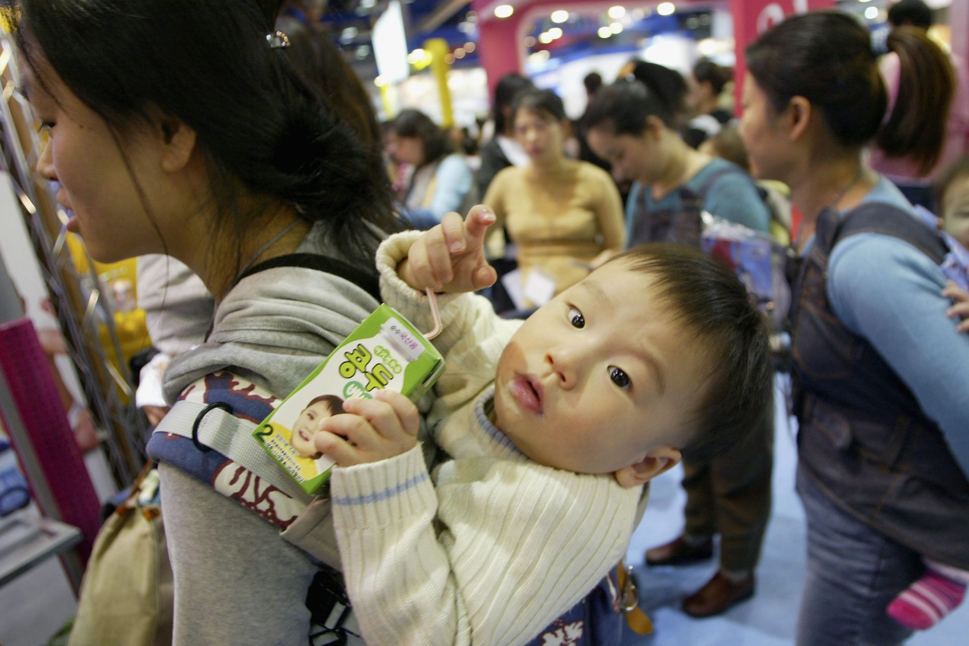 70K für ein Baby: Südkoreanisches Unternehmen motiviert Mitarbeiter zur Familiengründung