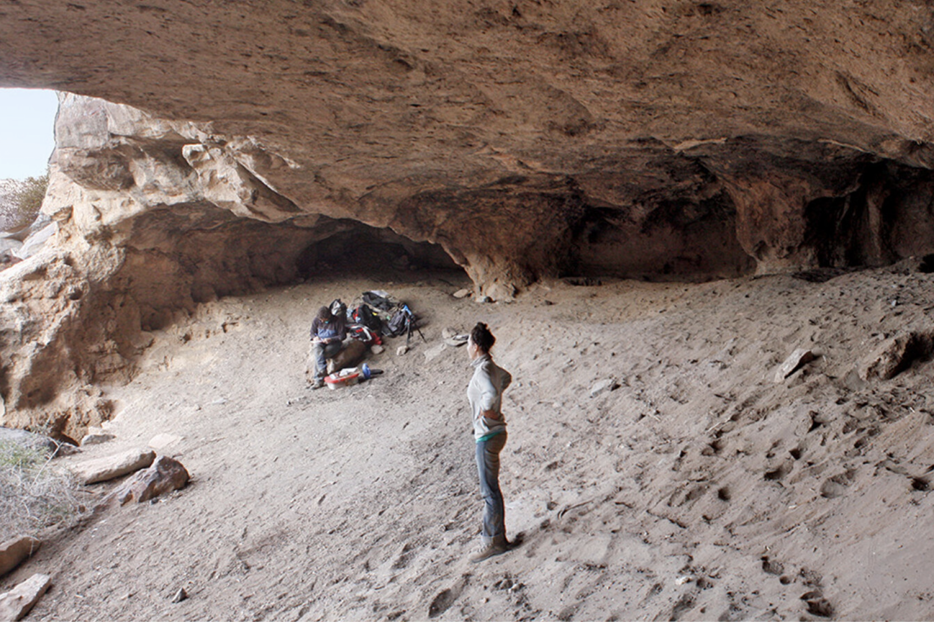 Cueva Huenul 1 und die patagonische Wüste 
