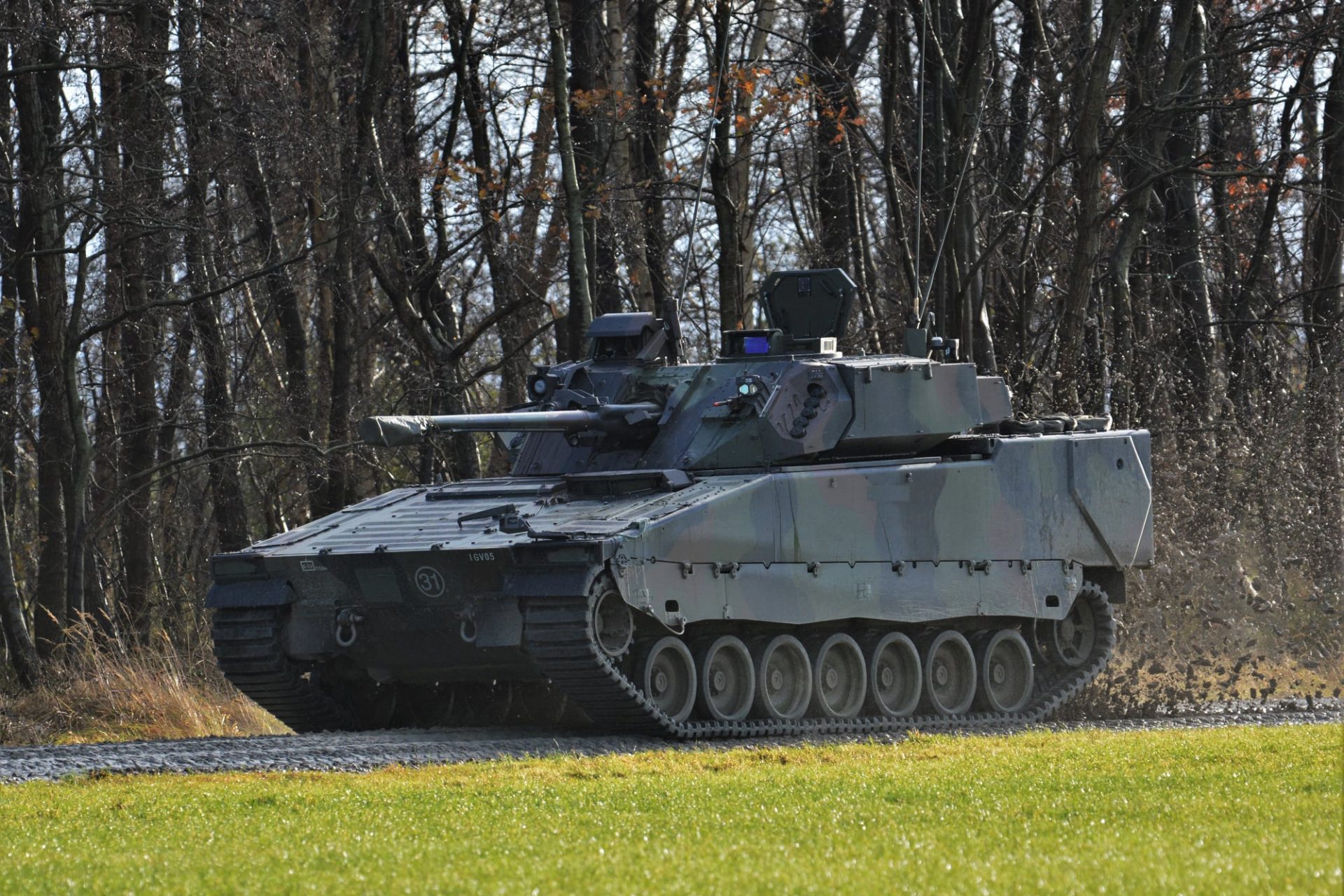 Bester Schützenpanzer: Ukraine erhält neue Hightech-Waffe