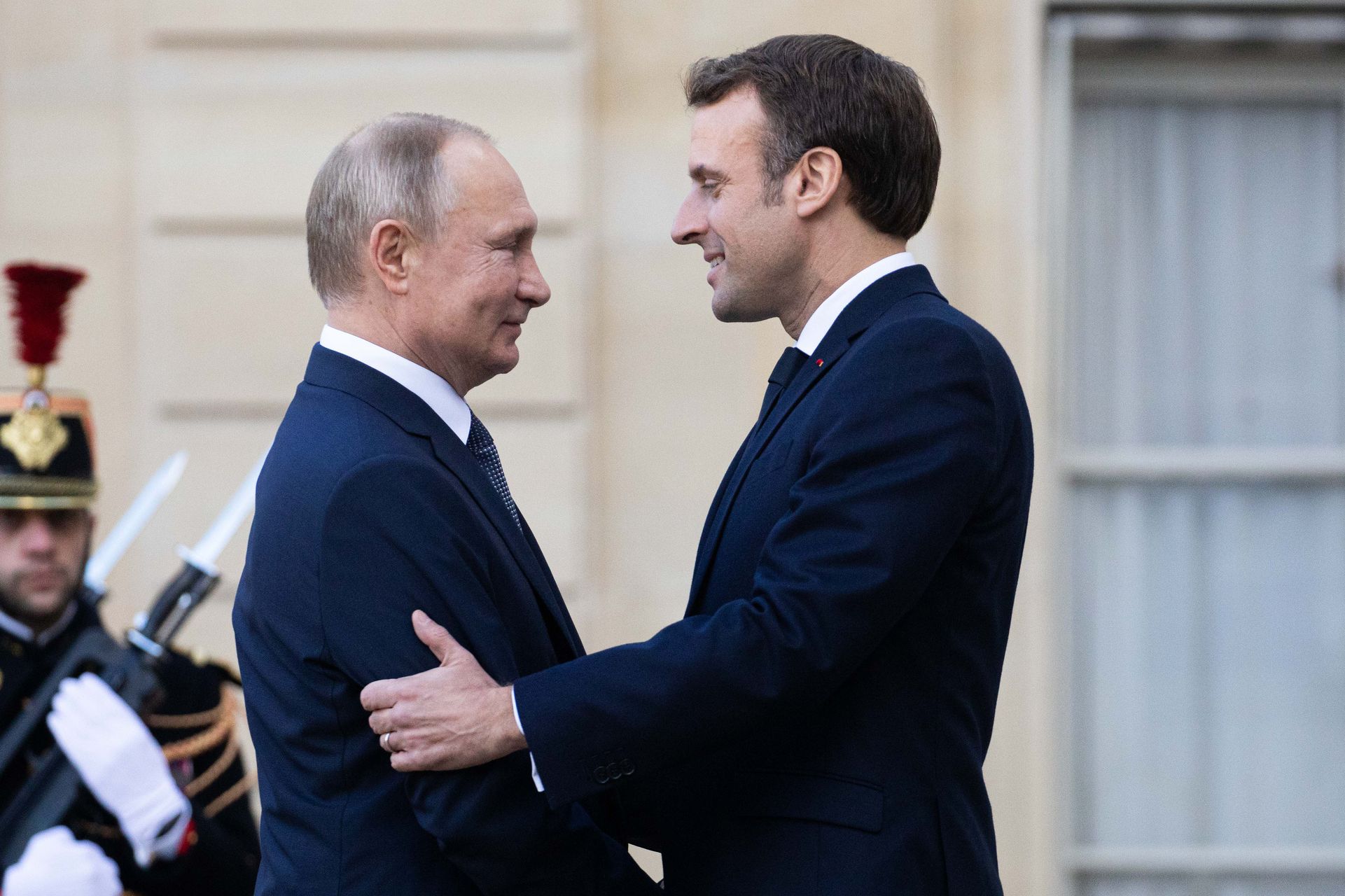 Les relations diplomatiques entre la France et la Russie : plusieurs siècles de réchauffements et de tensions