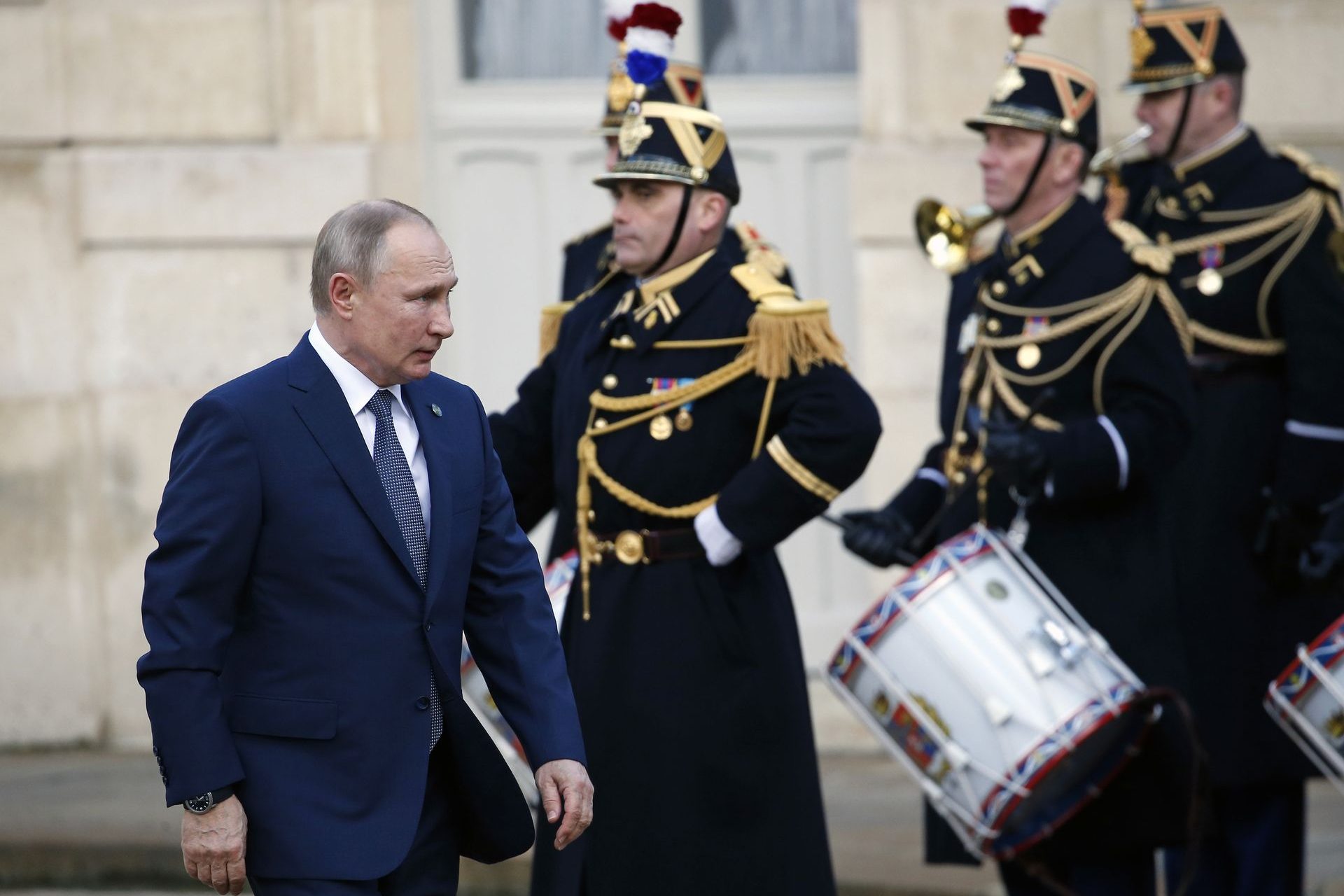 L’ingérence russe en France : un danger grave, multiforme... et imminent