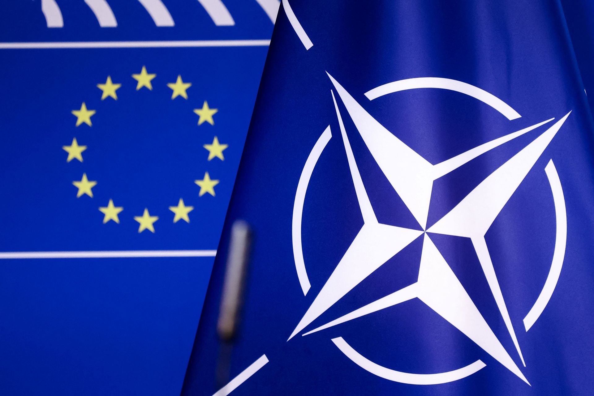 Ue e Nato contrarie all'invio di truppe di terra