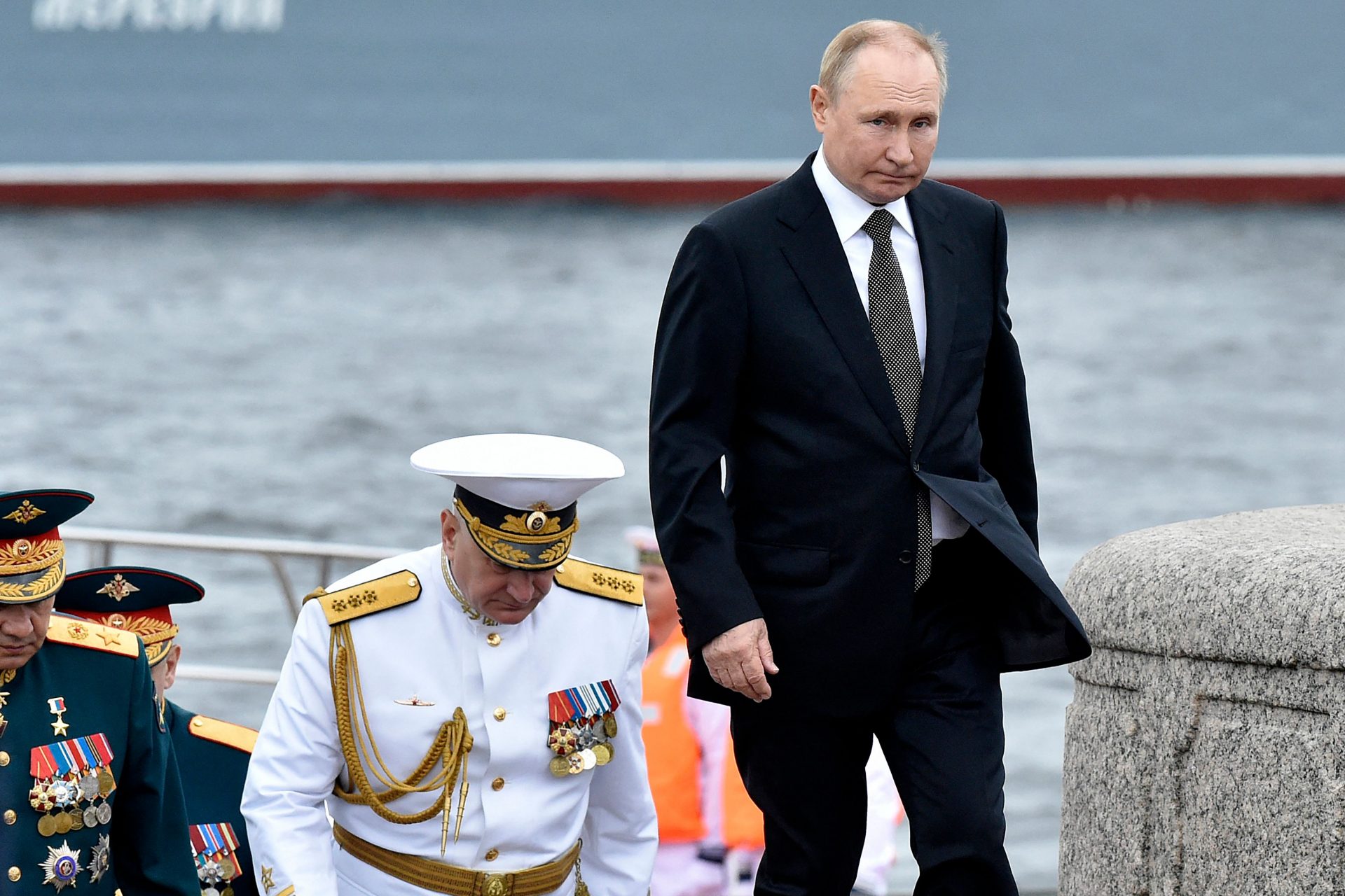 ロシア海軍がウクライナのドローンを警戒？