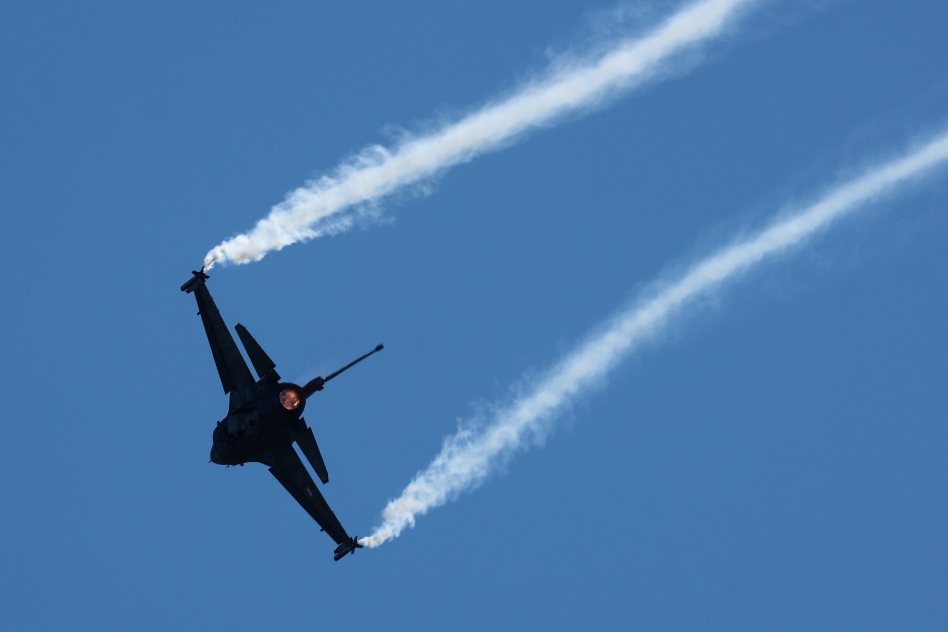 近くウクライナにF-16戦闘機を供与するオランダ