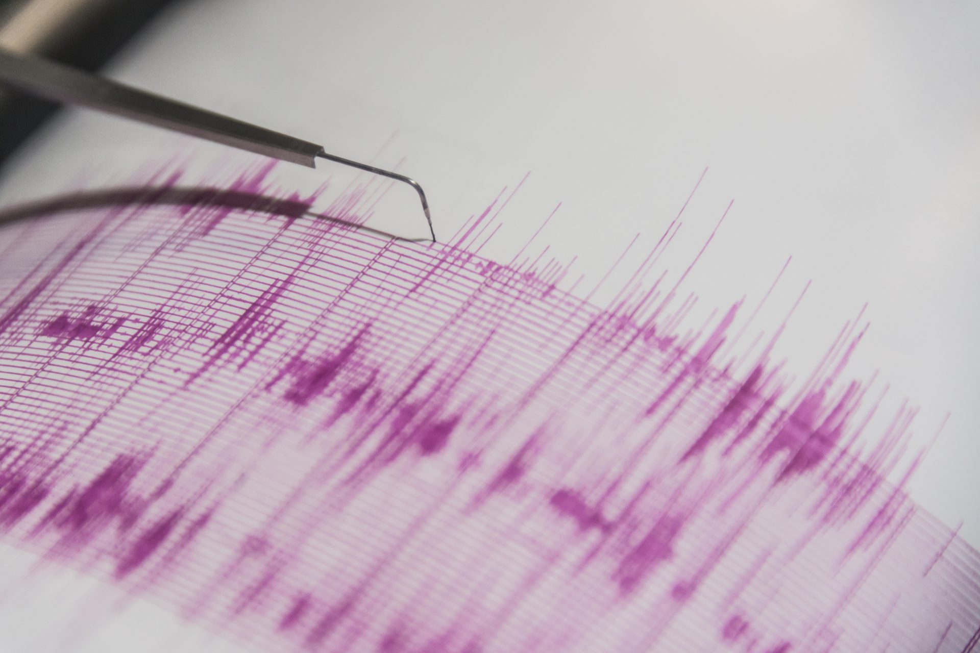 The Earth vibrated for 9 days last year, and scientists finally know why