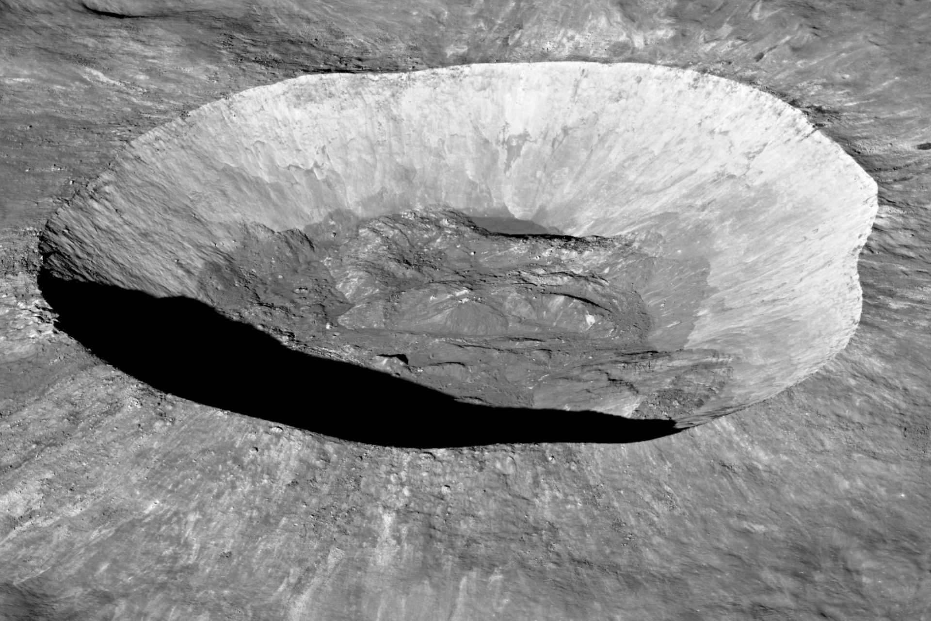 Cratera Giordano Bruno 