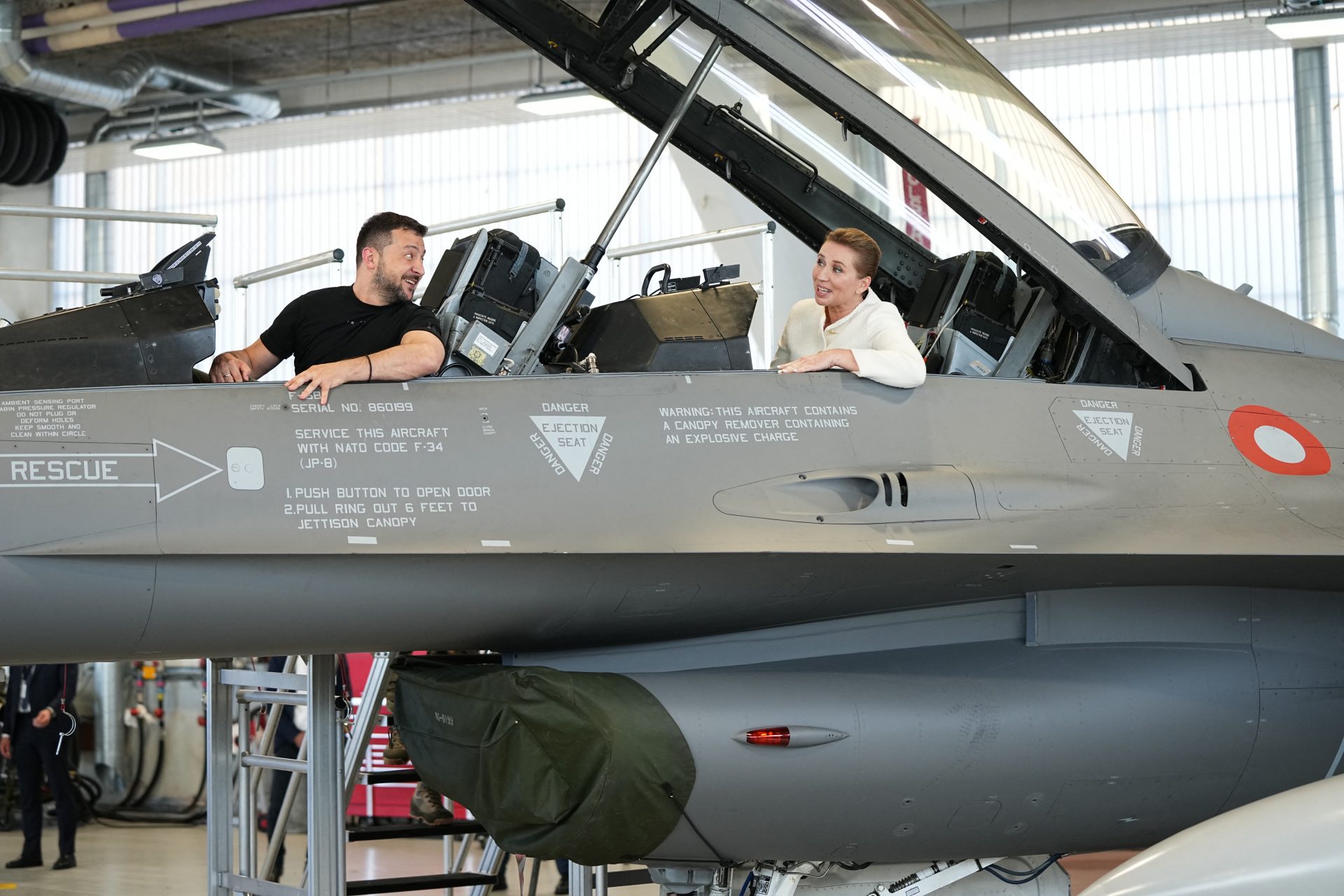Creating the right conditions for the F-16