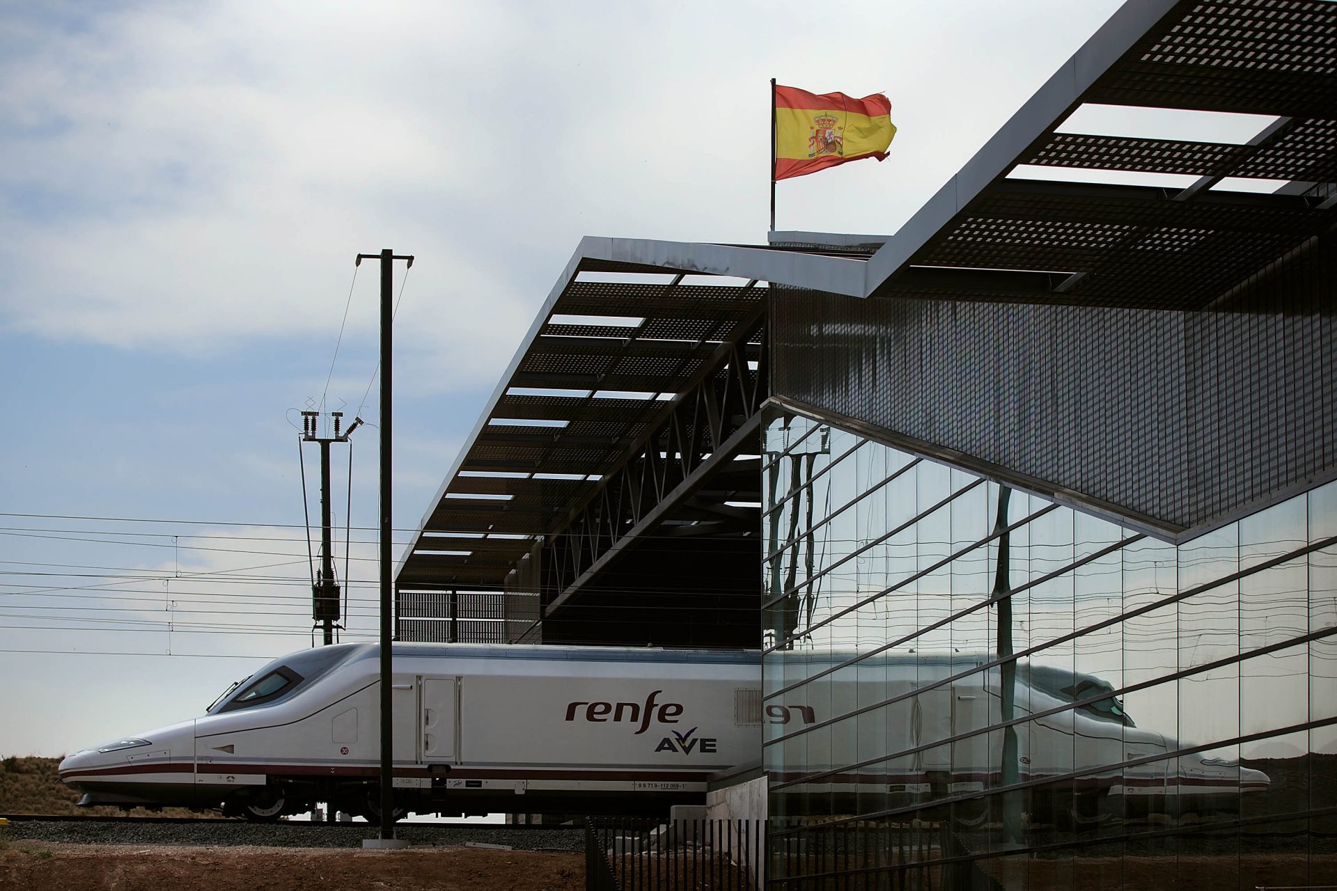 Commuting between Madrid and Barcelona is a breeze