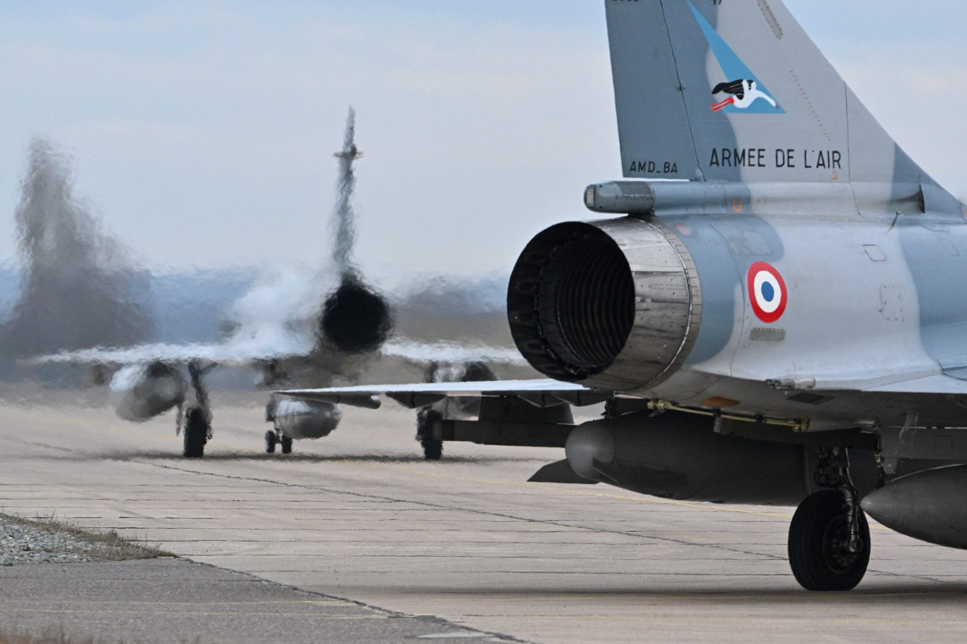 France reveals time to deliver its promised fighter jets to Ukraine