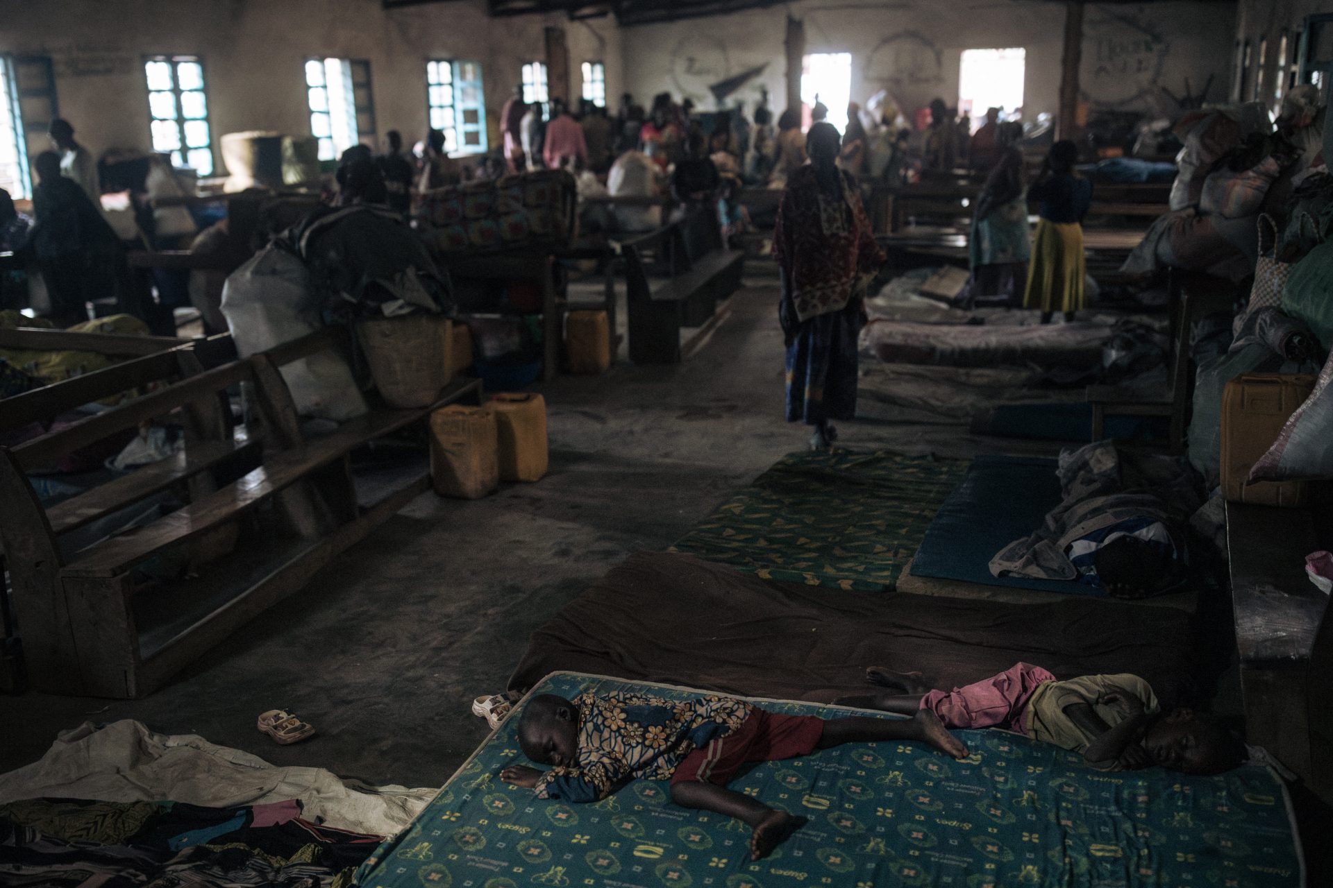 Les enfants déplacés dans les camps de réfugiés sont particulièrement touchés