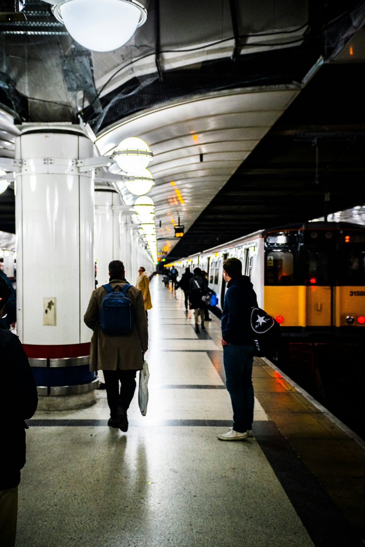 Bahnhöfe im Fokus der Messerangriffe