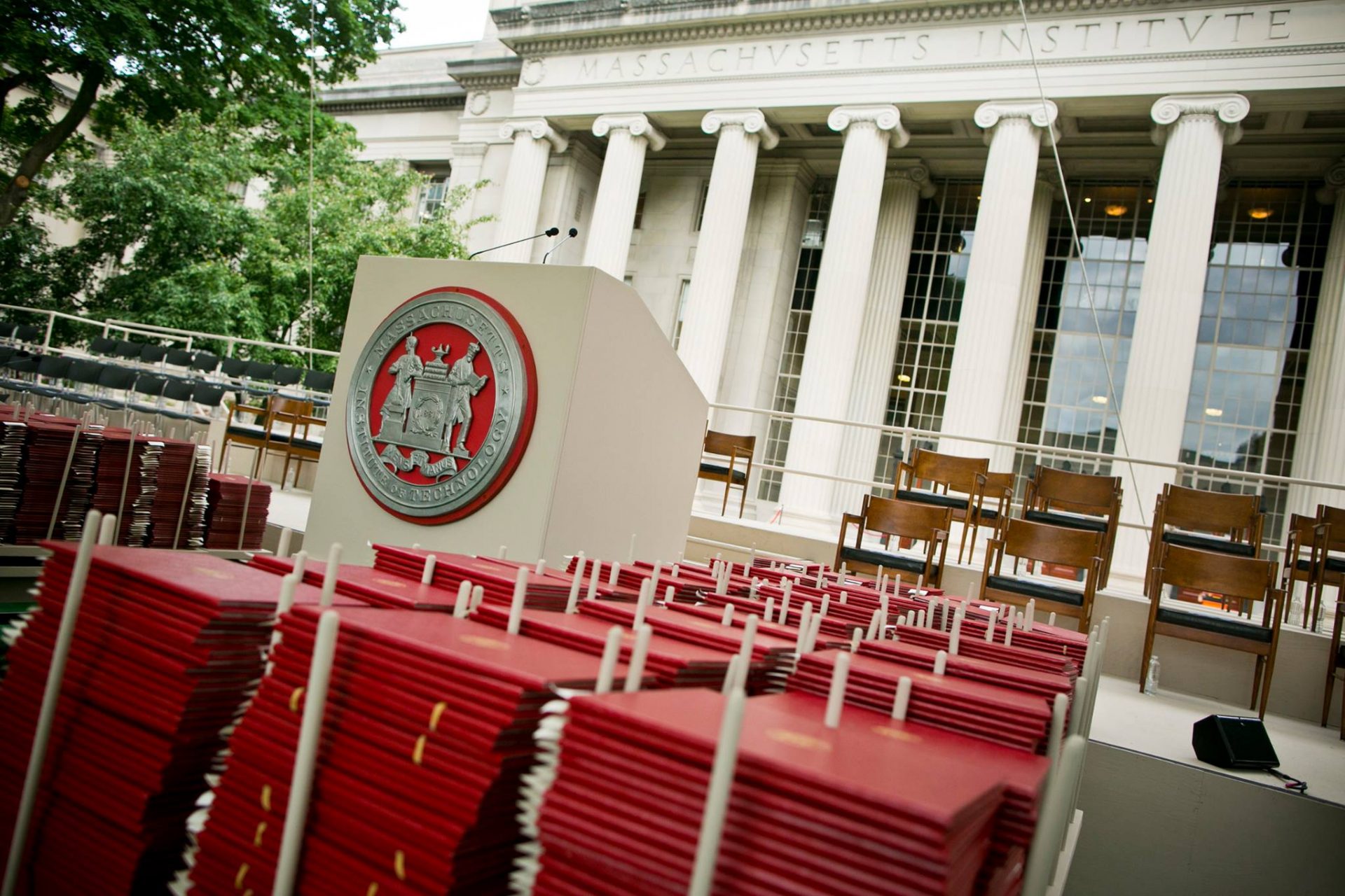 3. MIT (Massachusetts Institute of Technology)