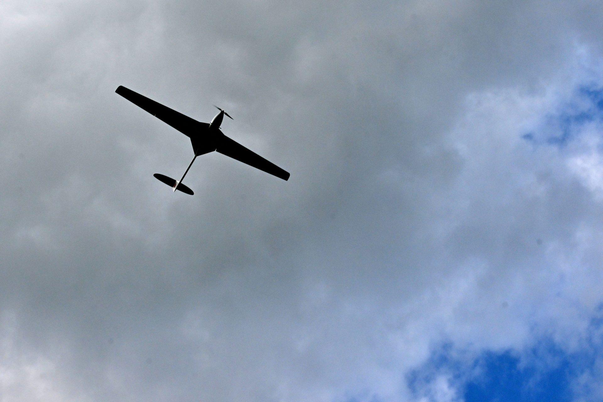 Des menaces en cas d'intrusion d'aéronefs, de missiles et de drones