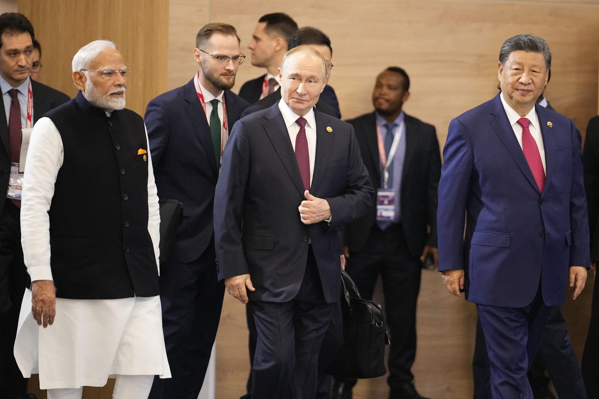 Cúpula do BRICS na Rússia mostra que Putin ainda tem amigos (e está a fazer mais)