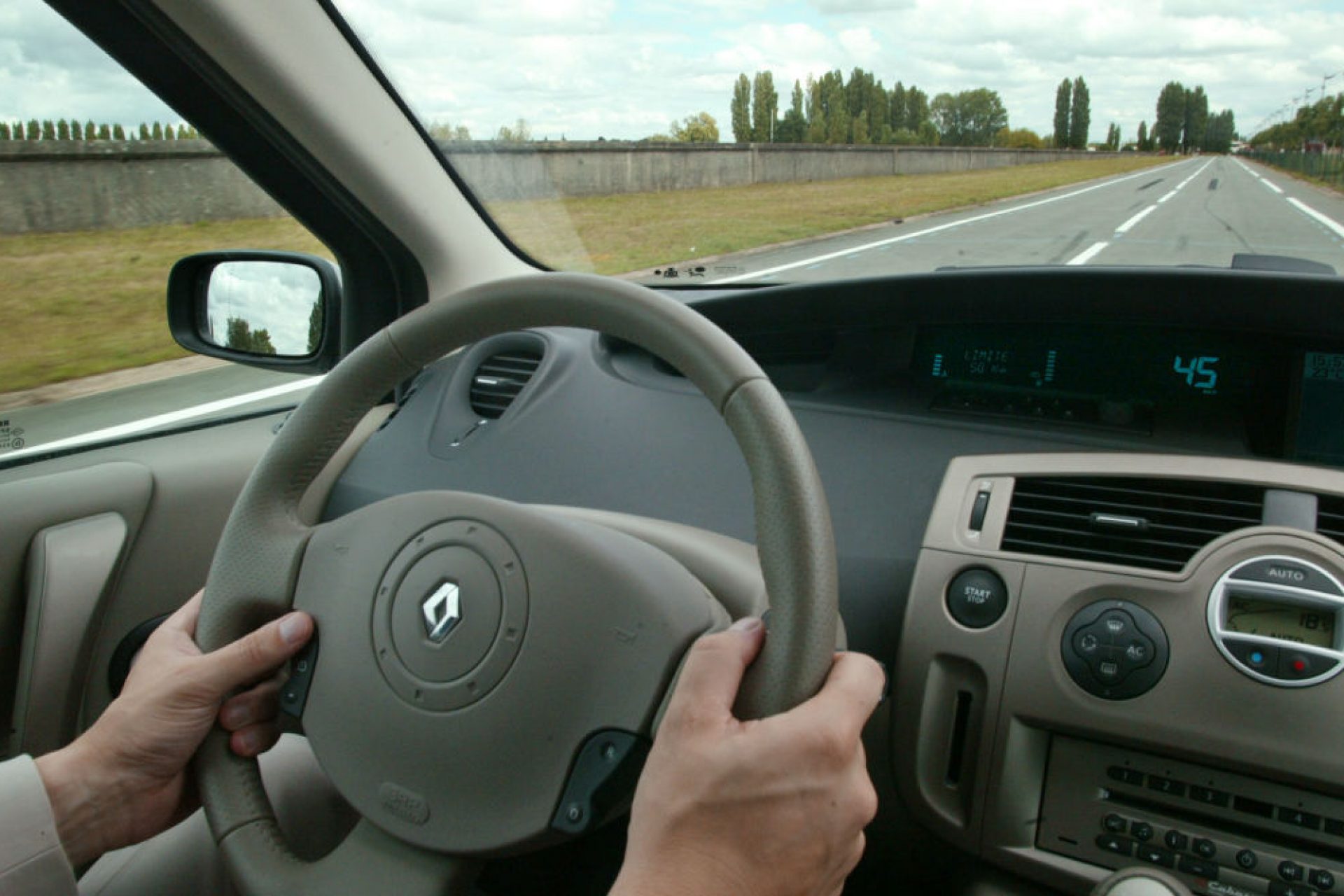 Connaissez-vous l'amaxophobie, la peur de conduire ?