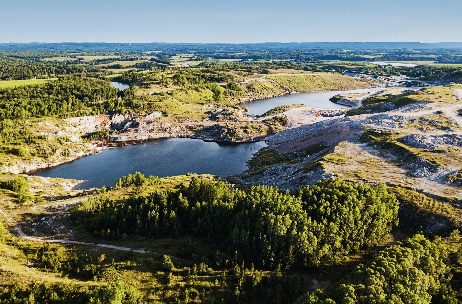 Riesgos ambientales del deshielo del permafrost: contaminantes liberados