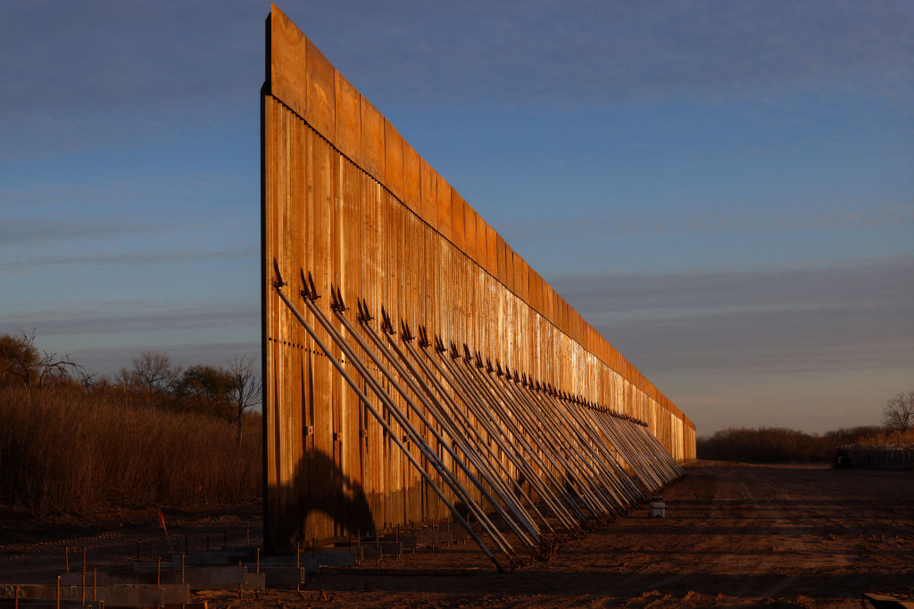 No pueden detener a los migrantes