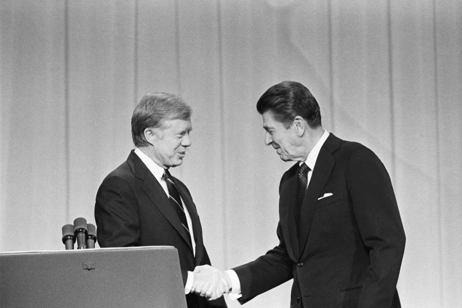 Reagan remained at arm's length