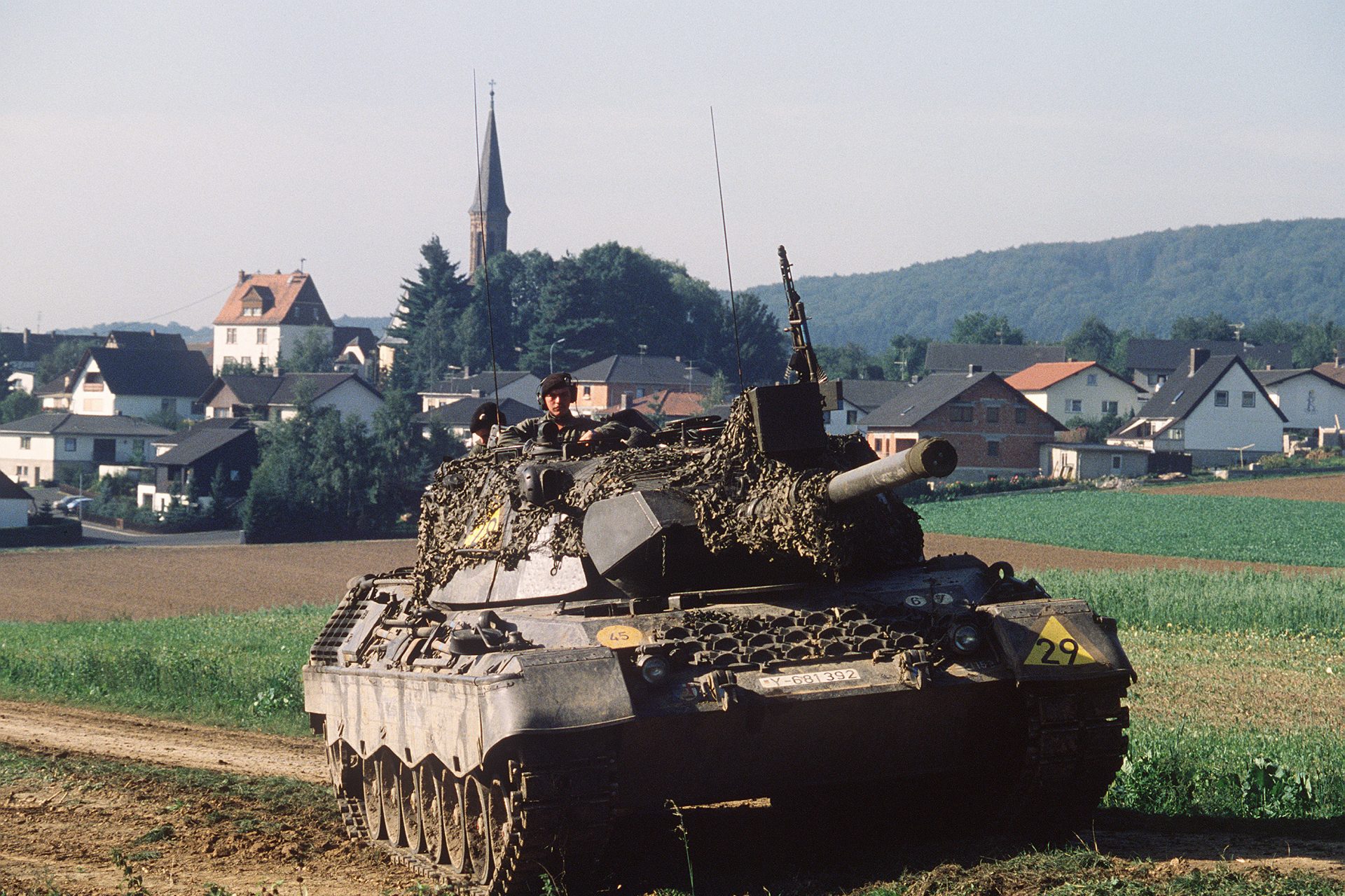 Un ancien char de combat de fabrication allemande 