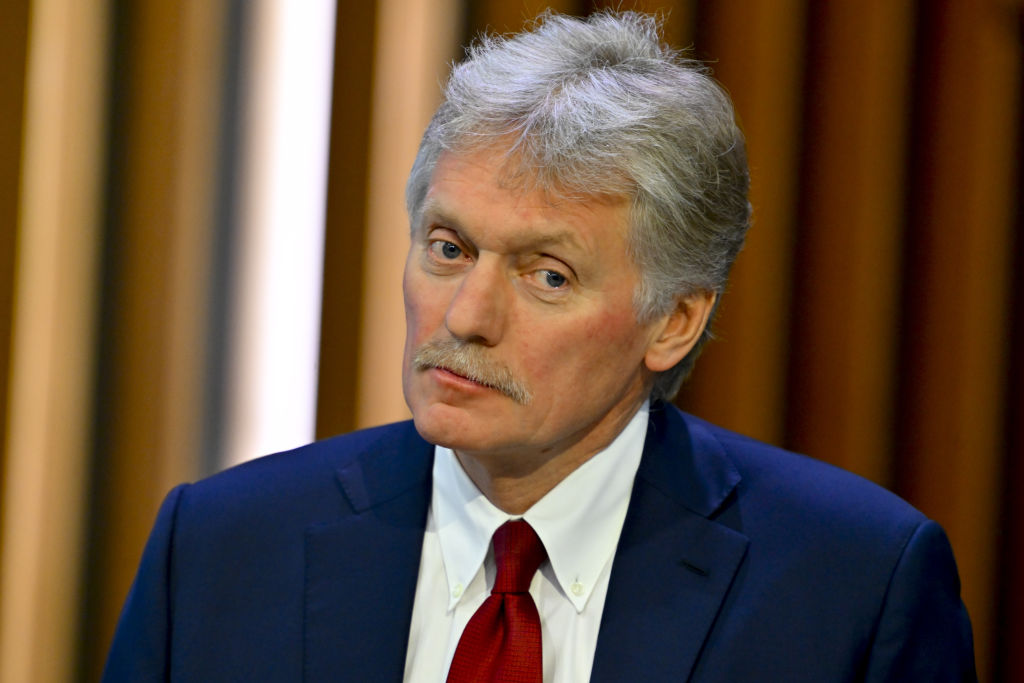 Peskov confirma el apoyo de Putin a la propuesta de Trump para trabajar juntos en la paz